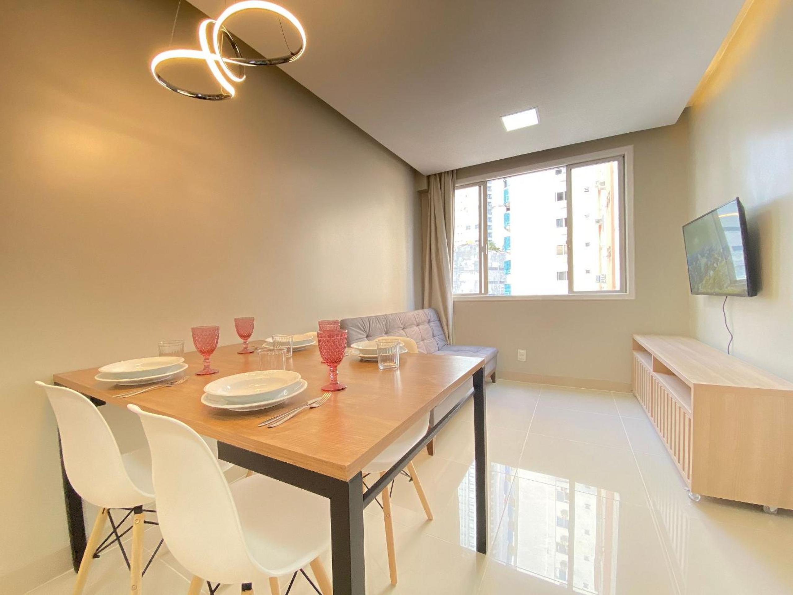 POS32B - Lindo Espaço, Climatizado, TV Smart