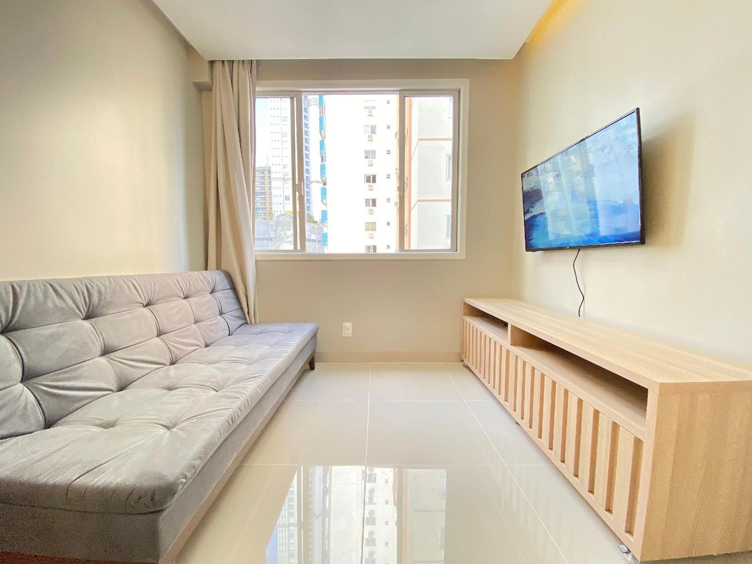 POS32B - Lindo Espaço, Climatizado, TV Smart