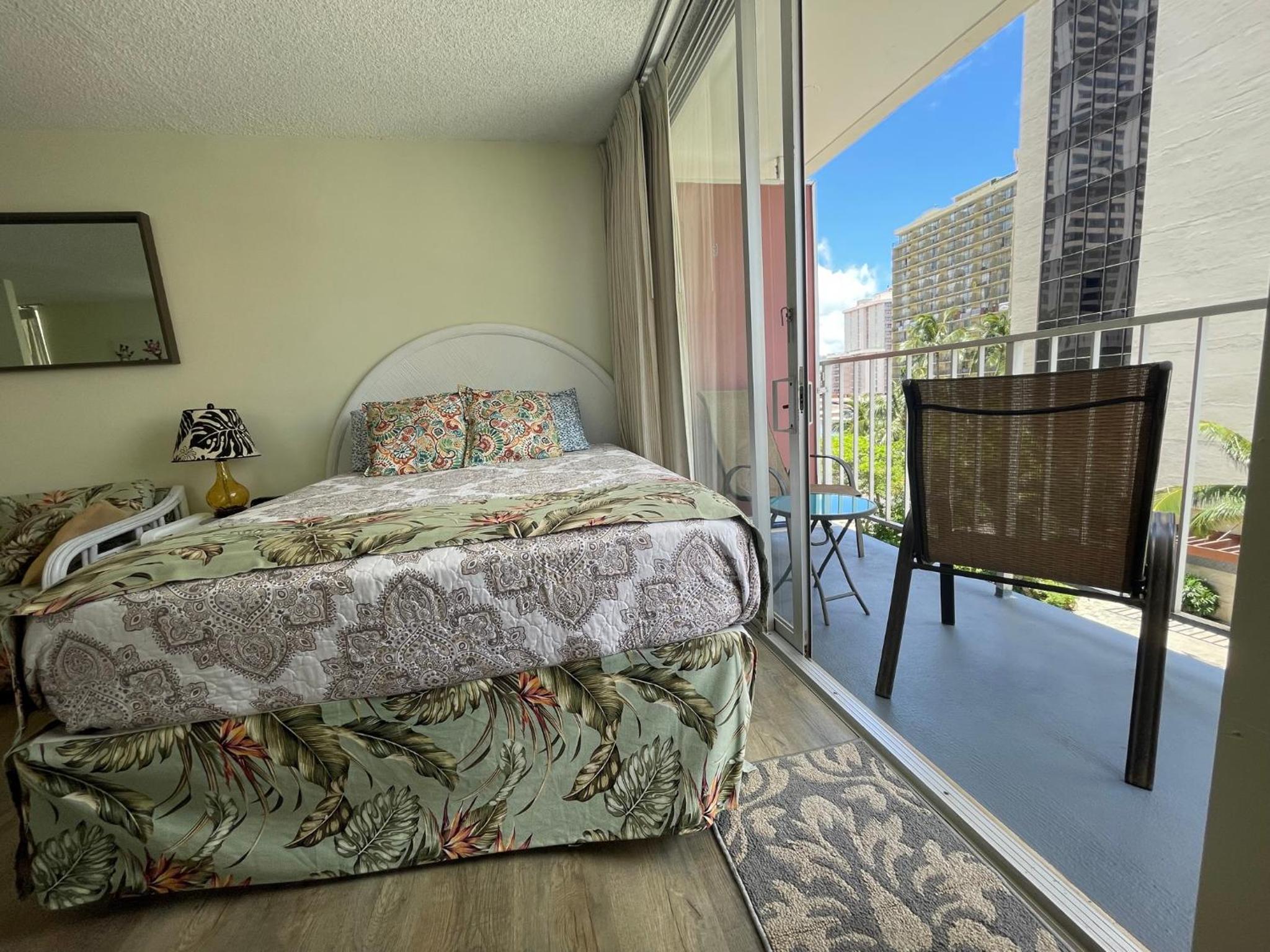 Tropical Studios at Marine Surf Waikiki - FREE PARKING - BEST LOCATION - FULL KITCHEN - SWIMMING POOL 照片第 214 張,共 263 張