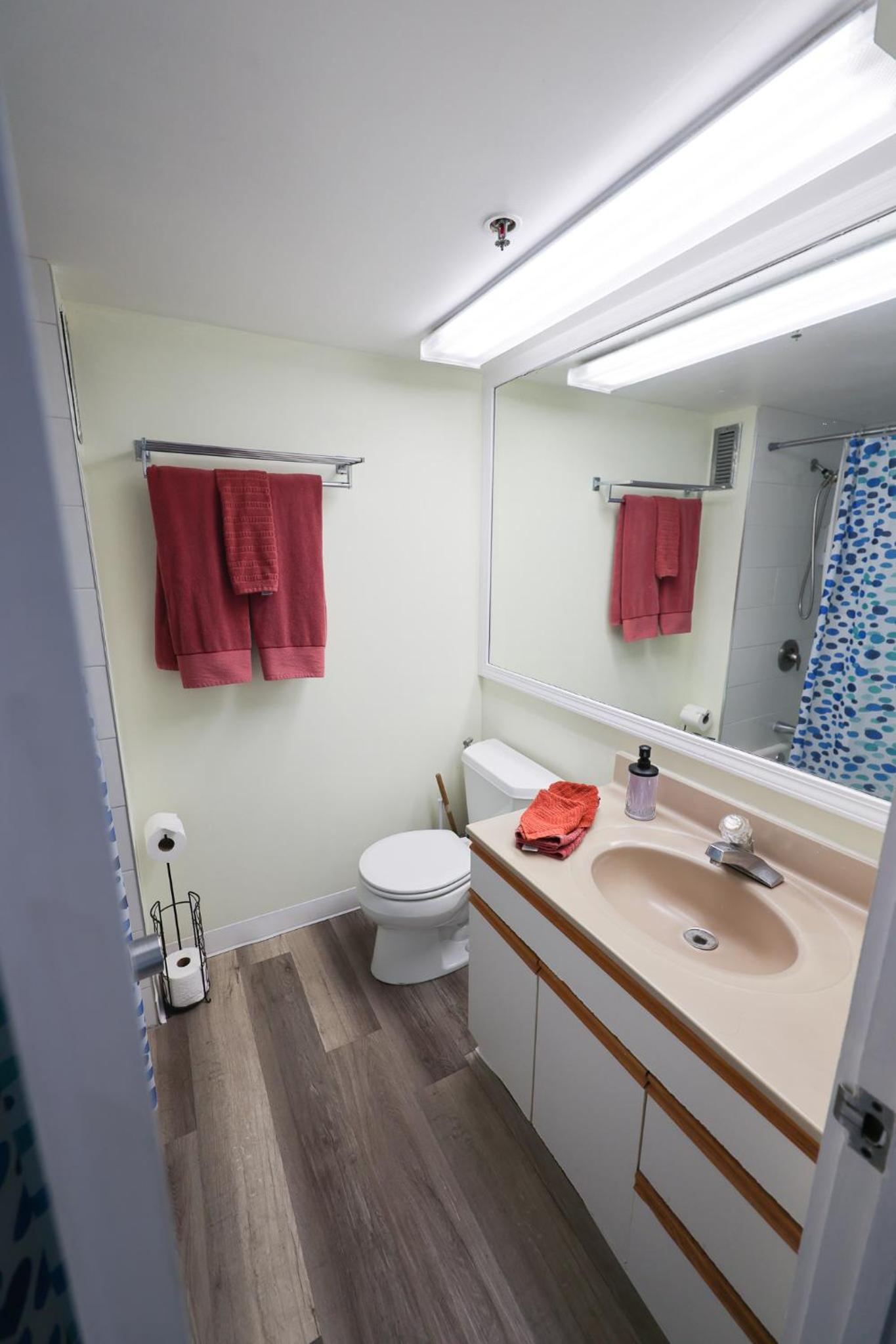 Tropical Studios at Marine Surf Waikiki - FREE PARKING - BEST LOCATION - FULL KITCHEN - SWIMMING POOL 照片第 203 張,共 263 張