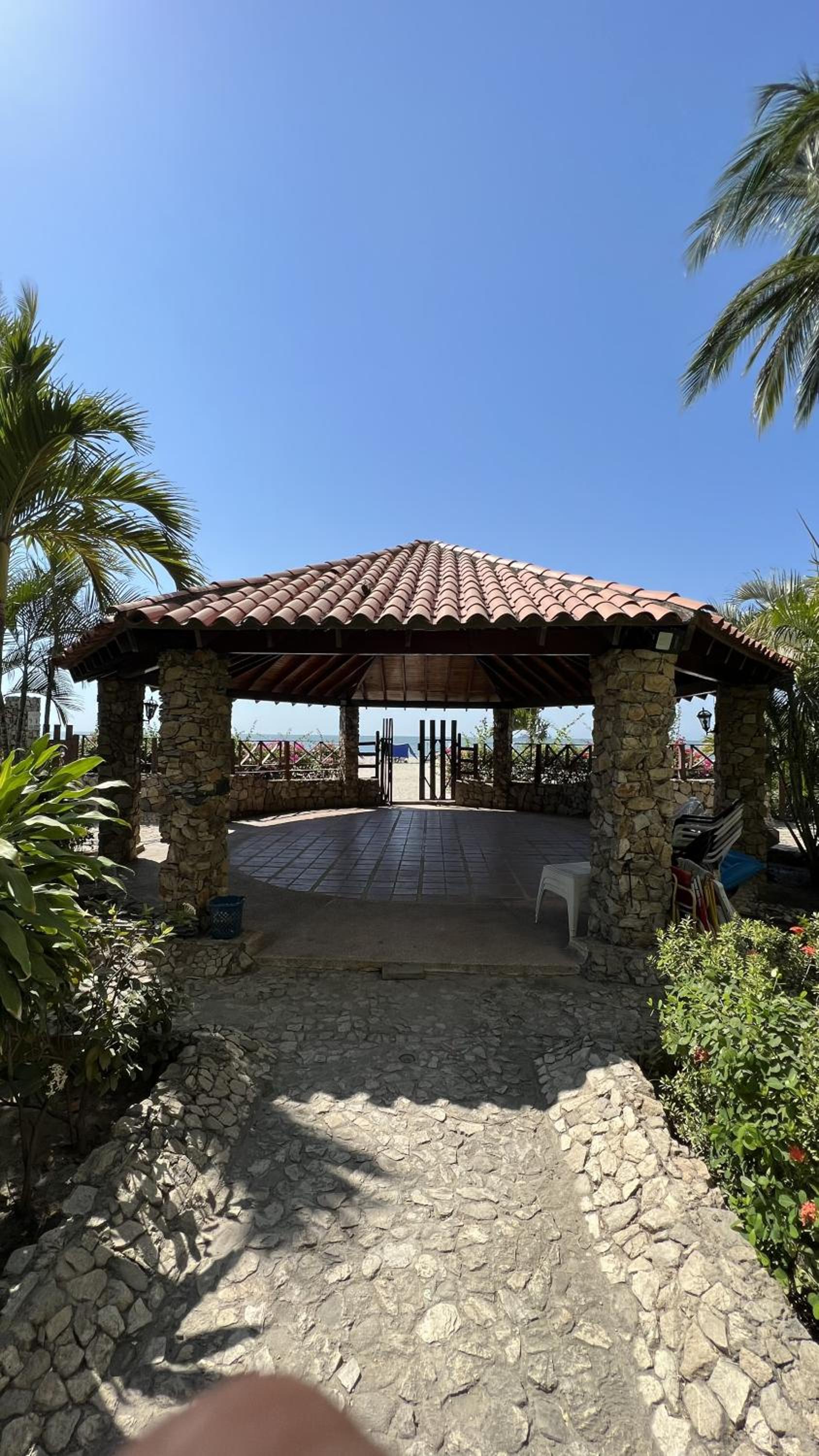 Apartamento con salida a la playa