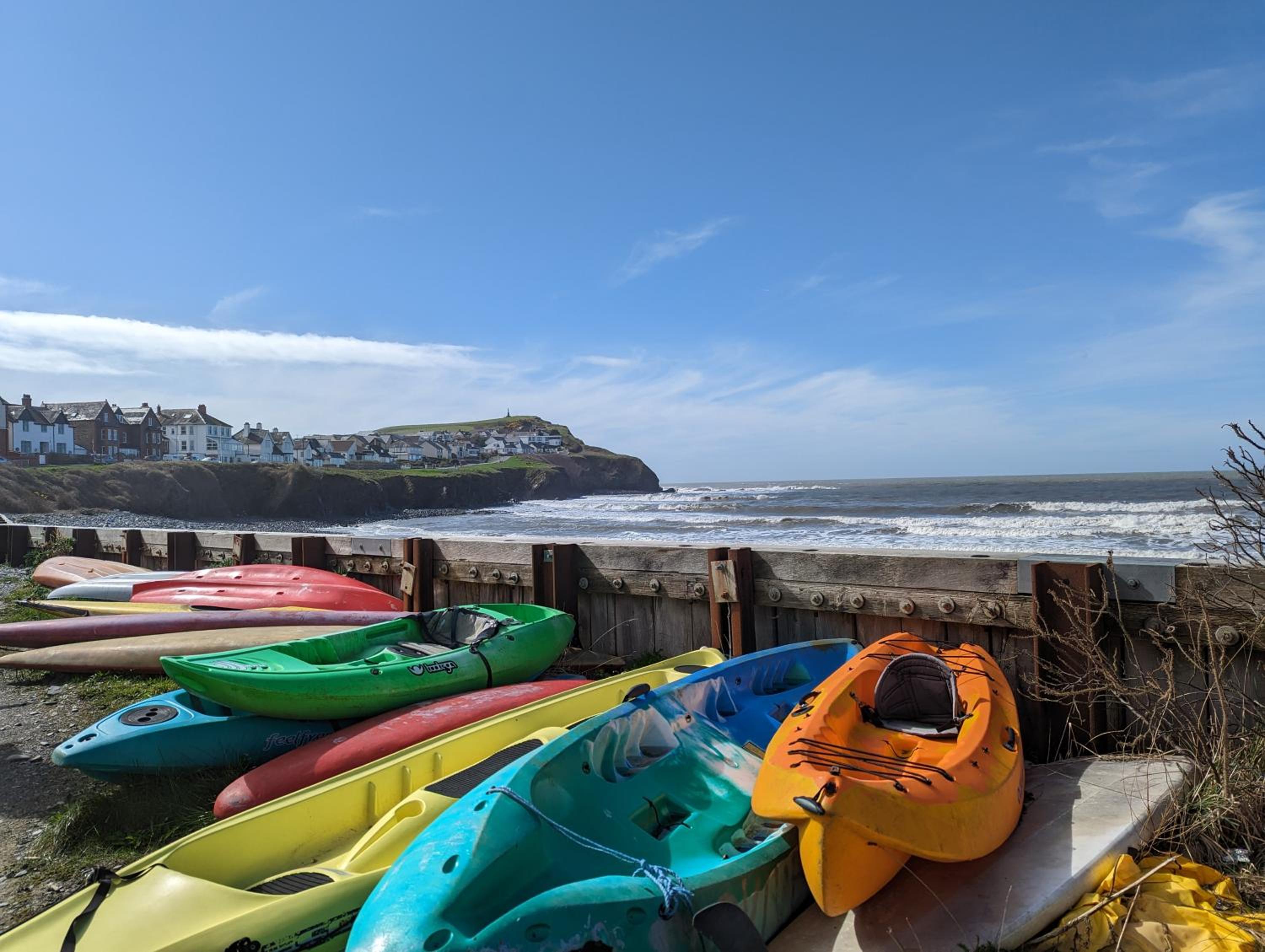 Peacehaven, Ynyslas, Borth