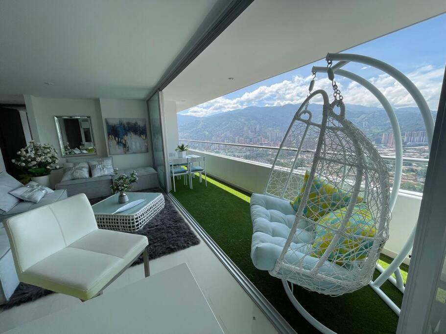 Penthouse Lujo Itagui 40 Piso Vista Panoramica Jacuzzi Sauna Largo Plazo