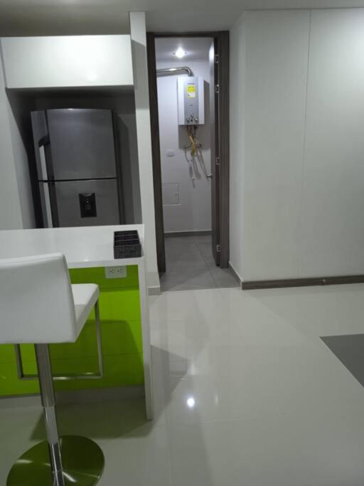 Penthouse Lujo Itagui 40 Piso Vista Panoramica Jacuzzi Sauna Largo Plazo