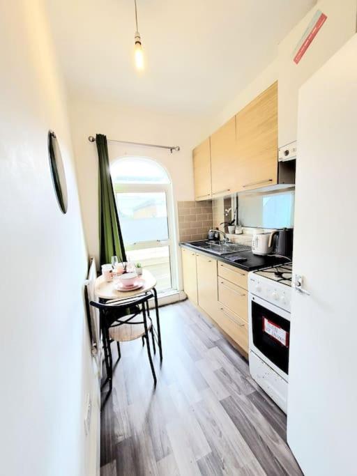 One bedroom apartment with a terrace in Angel (Islington)!
