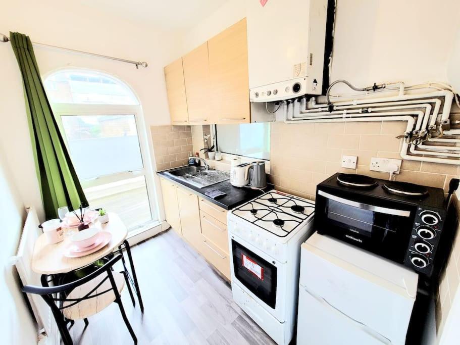 One bedroom apartment with a terrace in Angel (Islington)!