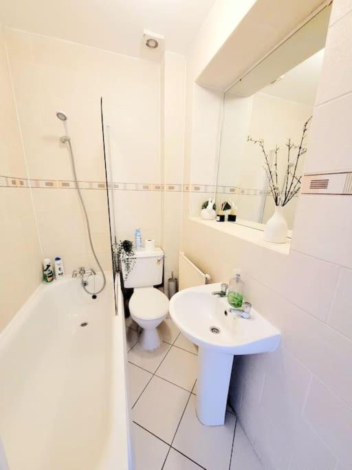 One bedroom apartment with a terrace in Angel (Islington)!
