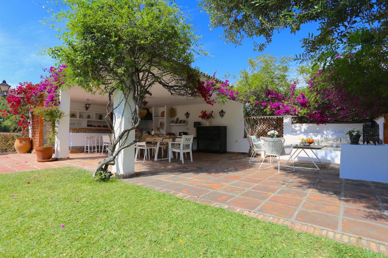Hacienda Clavero Eight Sea View Apartment