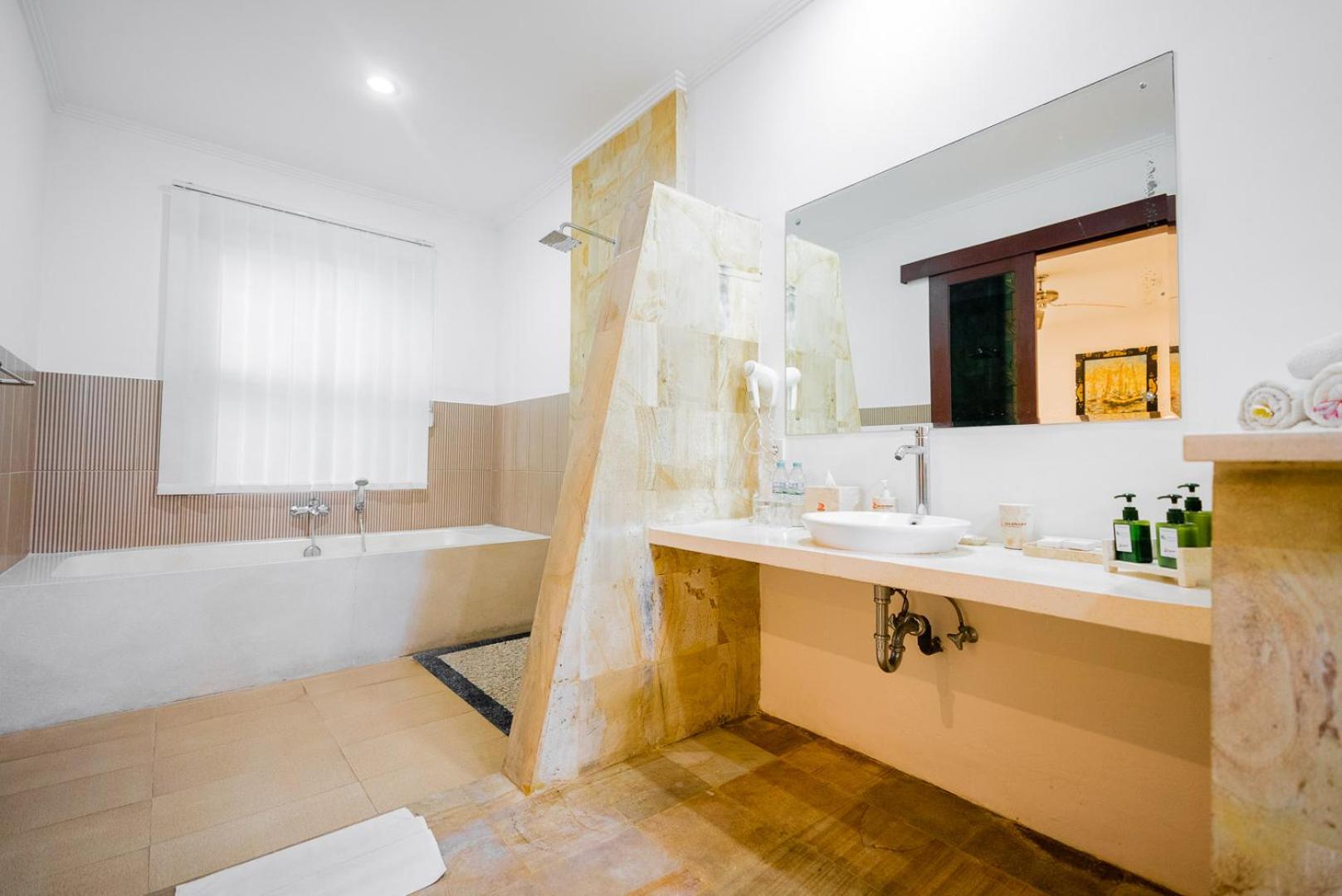 Orlowsky Discovery Candidasa Hotel
