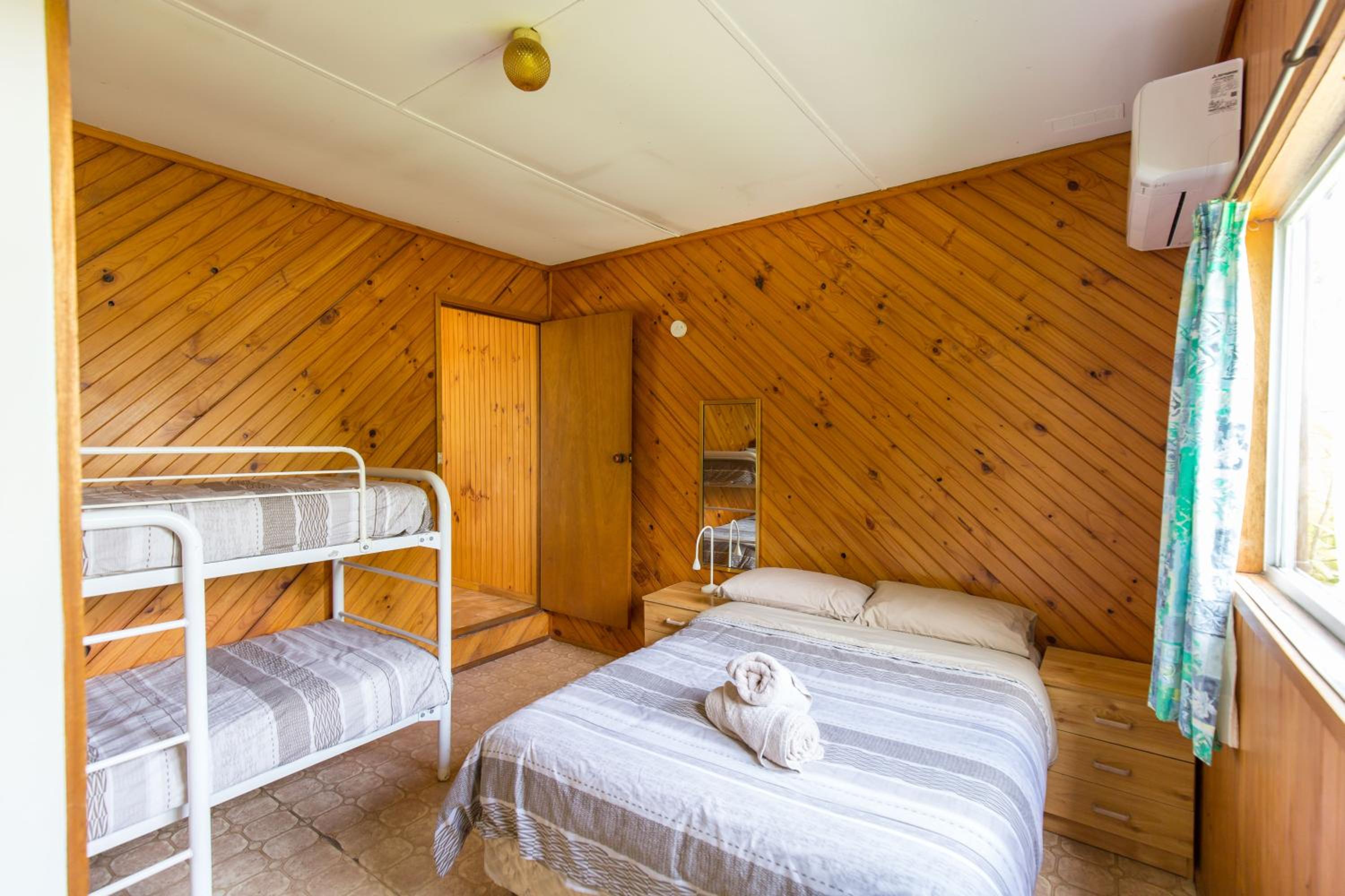 Wonboyn Cabins