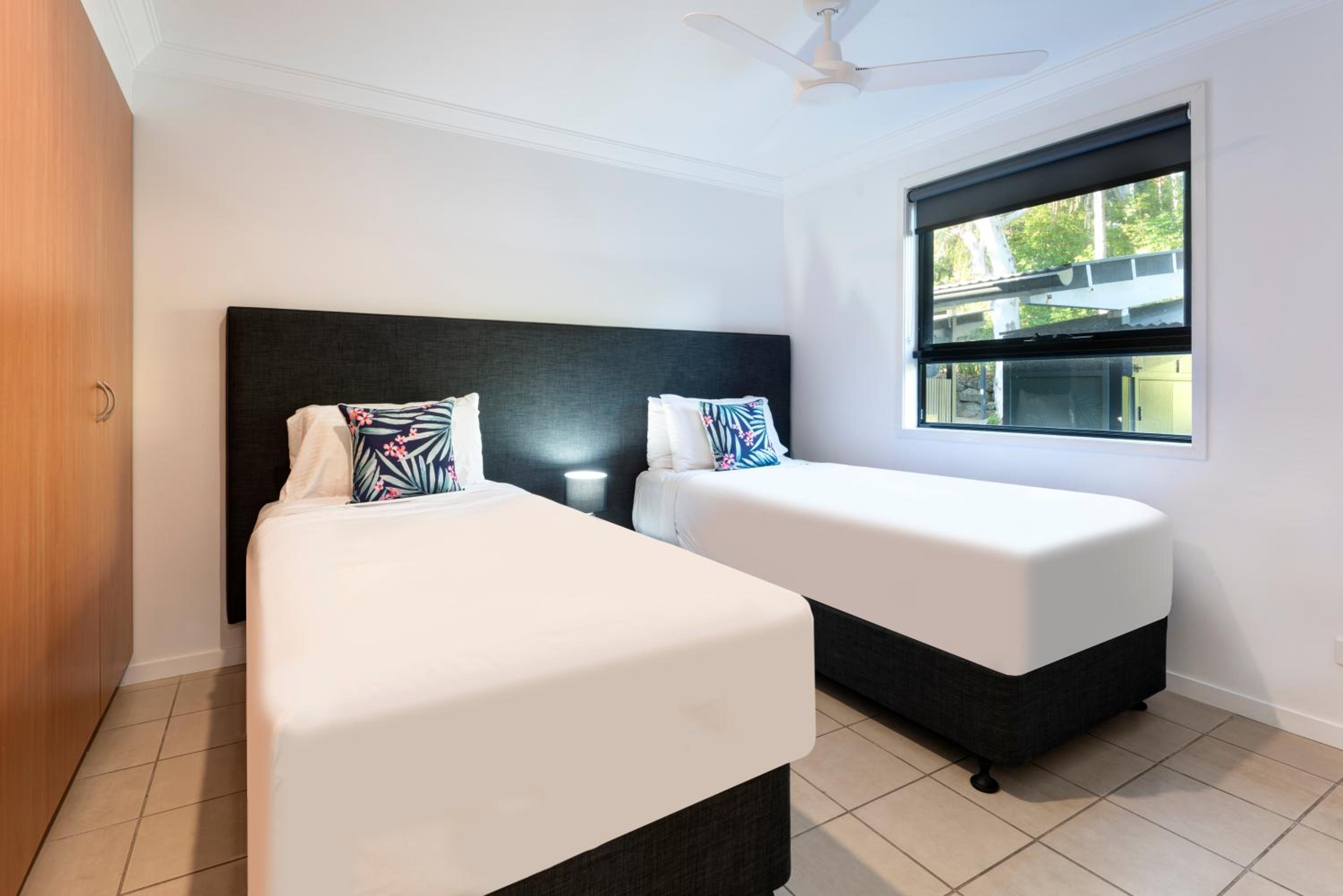 Oasis Apartments on Hamilton Island by HIHA