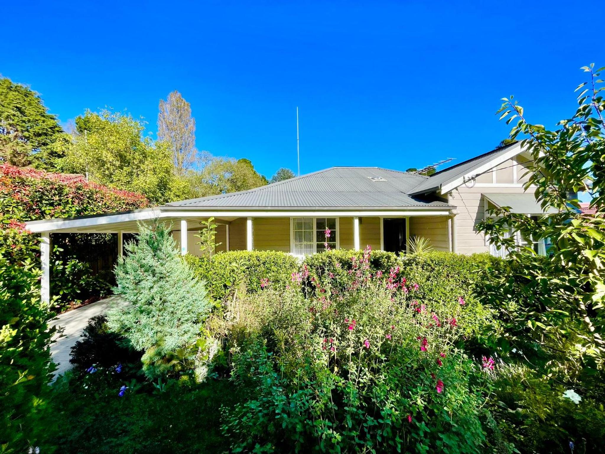 Mimosa House