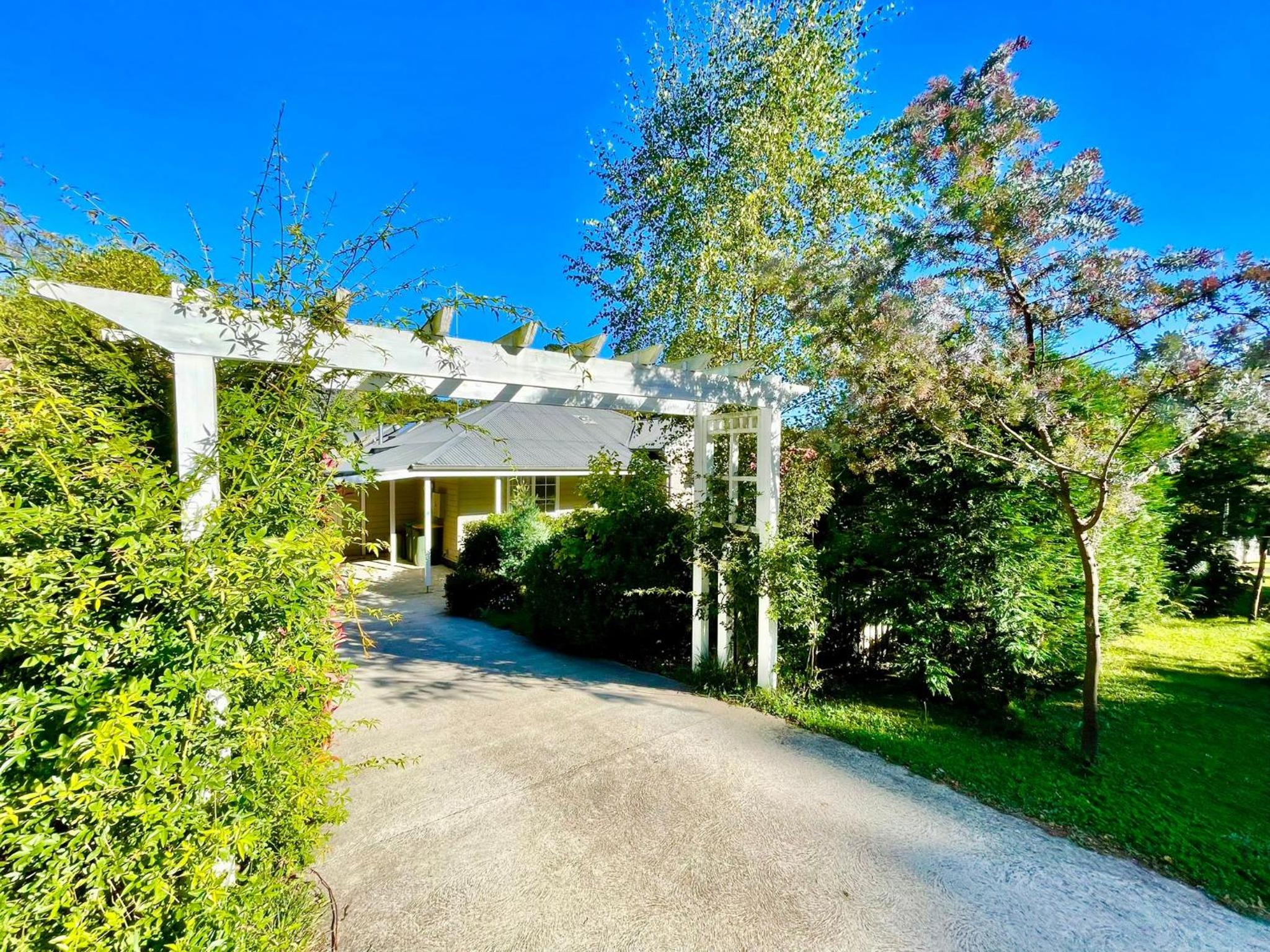 Mimosa House