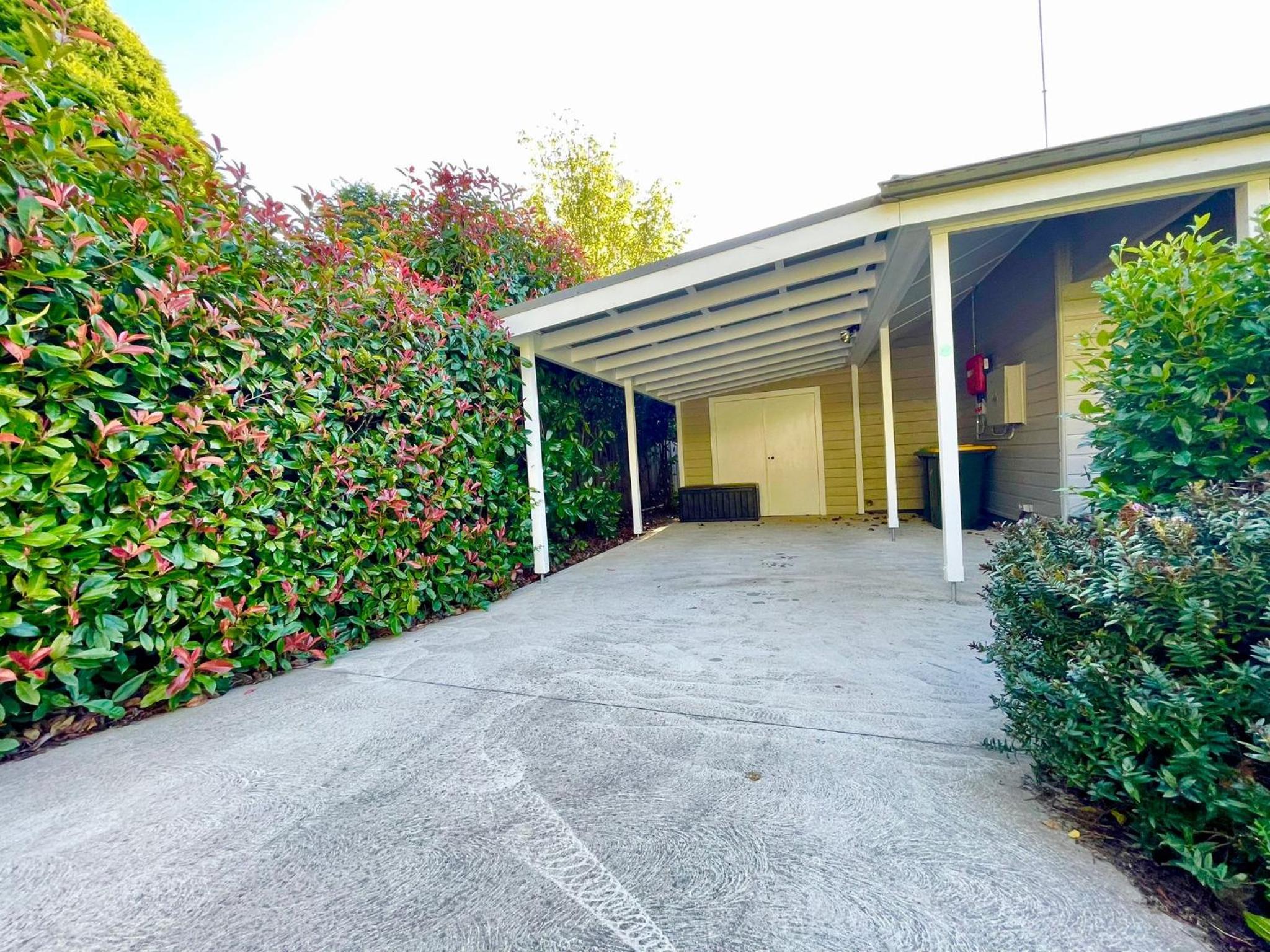 Mimosa House