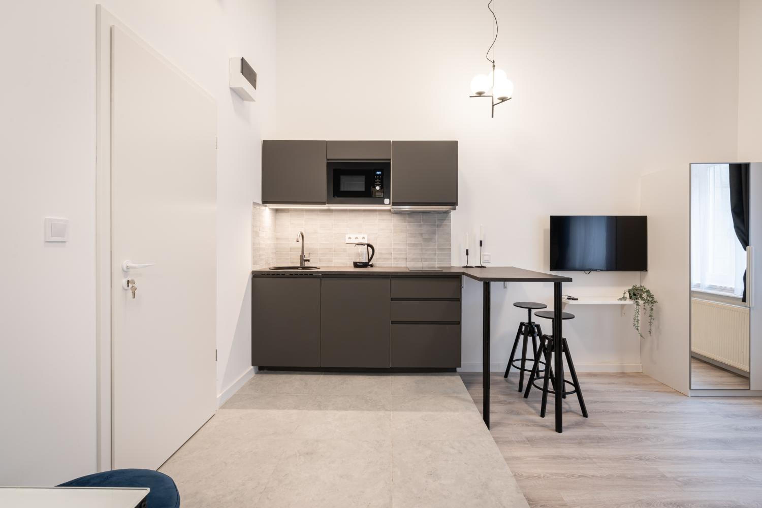 D48 - Central Boulevard Residence - Best Location by BQA view 5