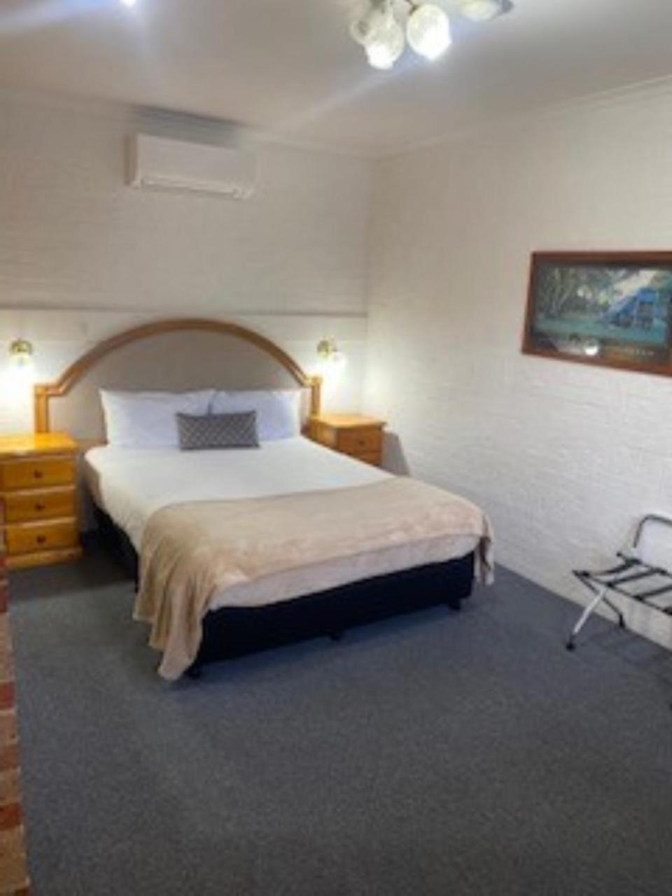 Kinross Inn