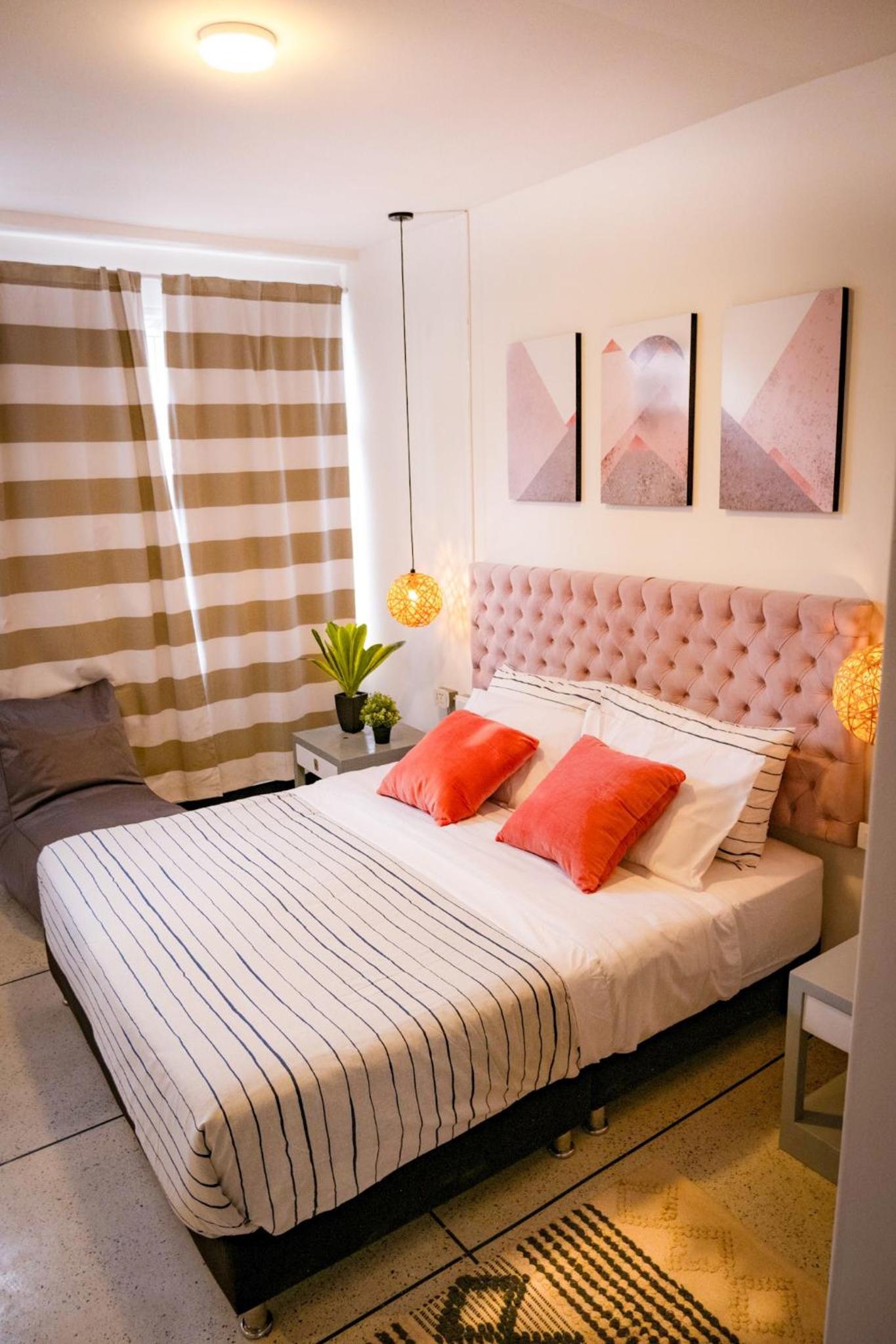 DeRequka Hostel