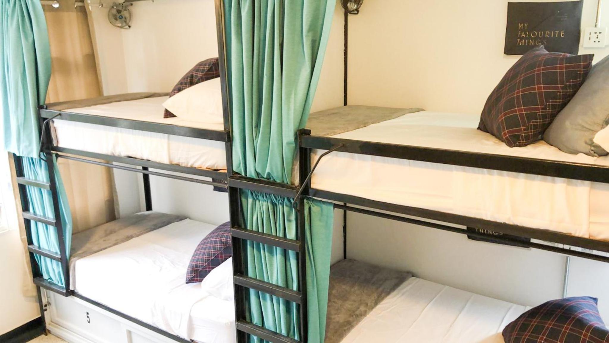 DeRequka Hostel