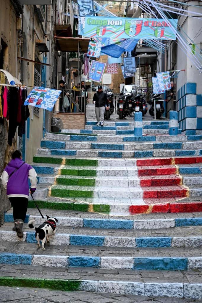 Street of Naples Apartment