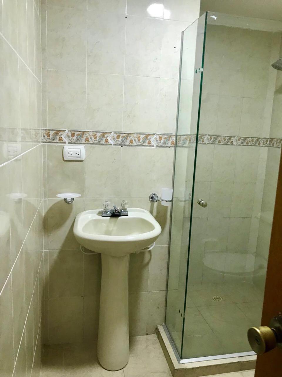 APARTAESTUDIO CARTAGENA, EDIF NUEVO CONQUISTADOR