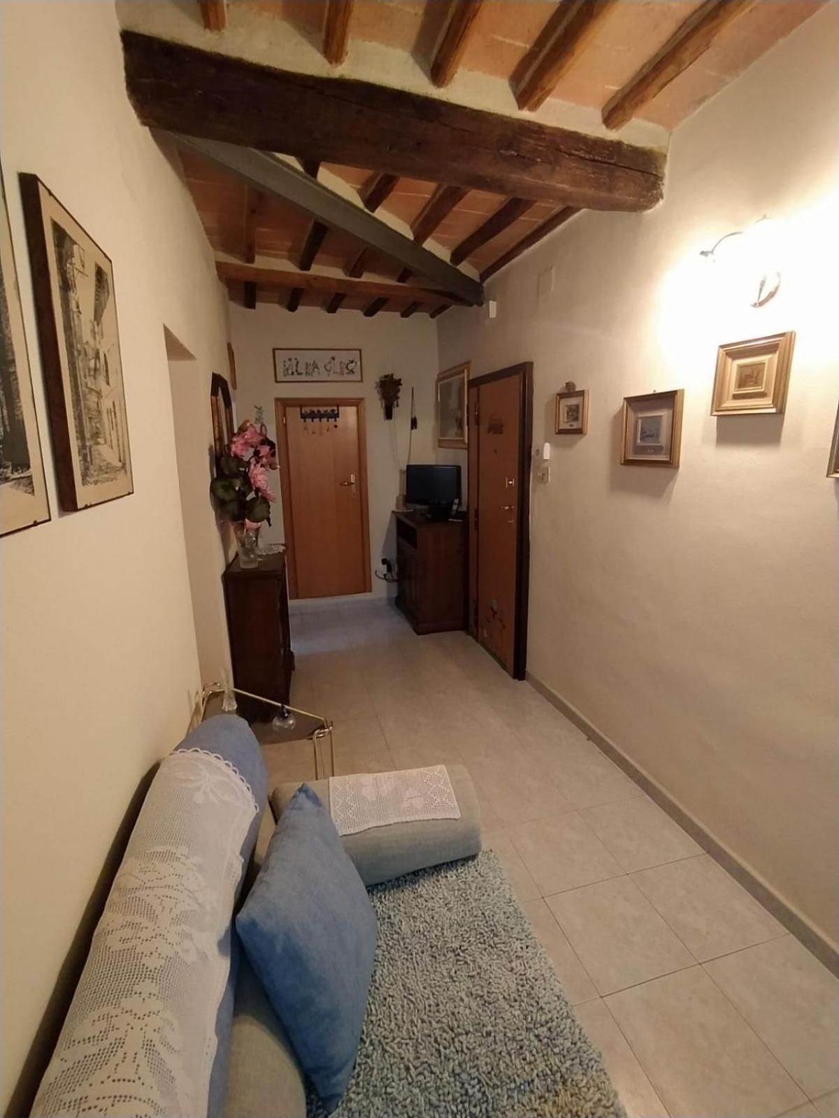 Photo 49