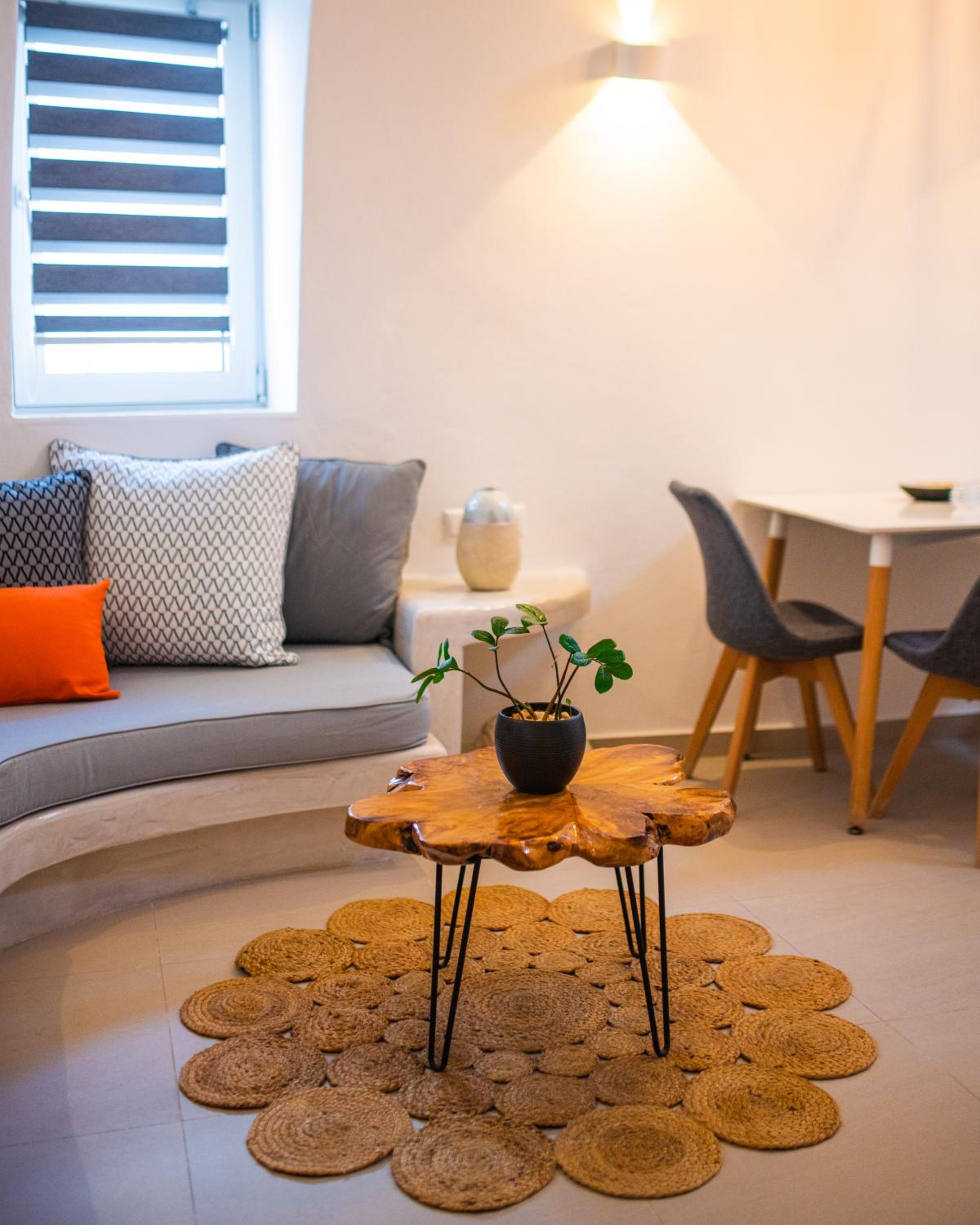Santoterra Antigua Suites