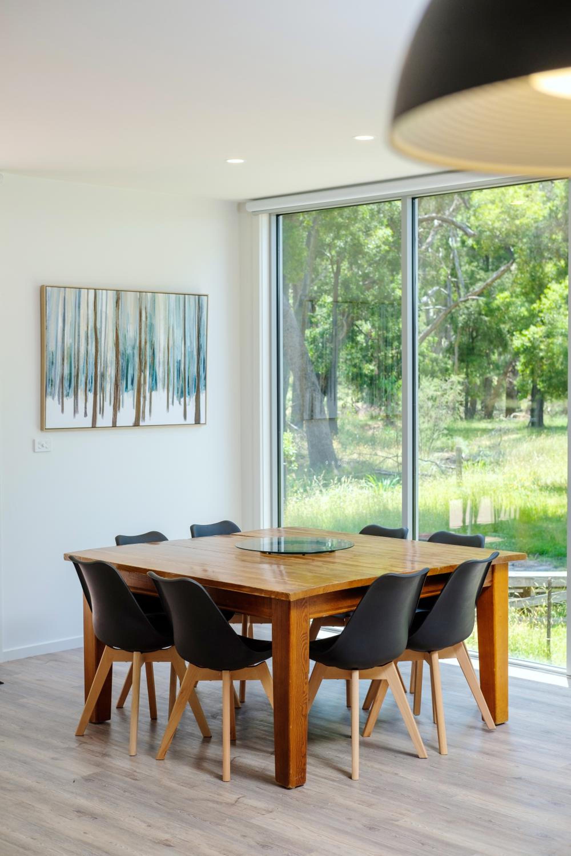 Serenity HG4 4Br 3&half Ba with Absolute National Park Frontage