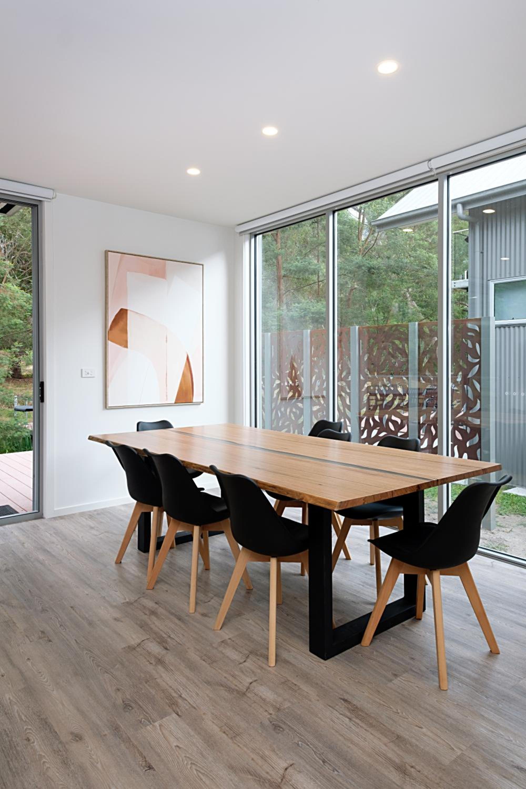 Serenity HG4A 4Br 3&half Ba with Absolute National Park Frontage