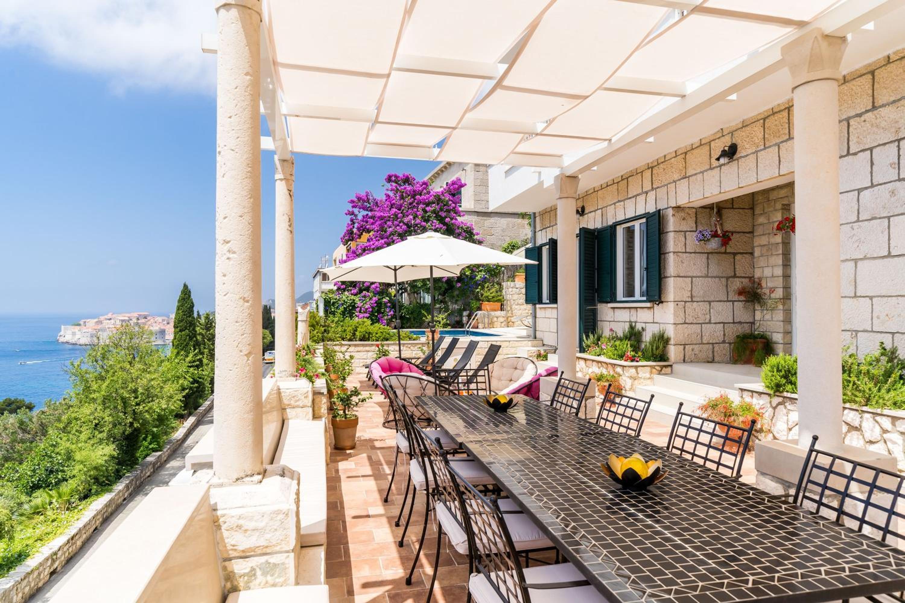 Villa Adrian