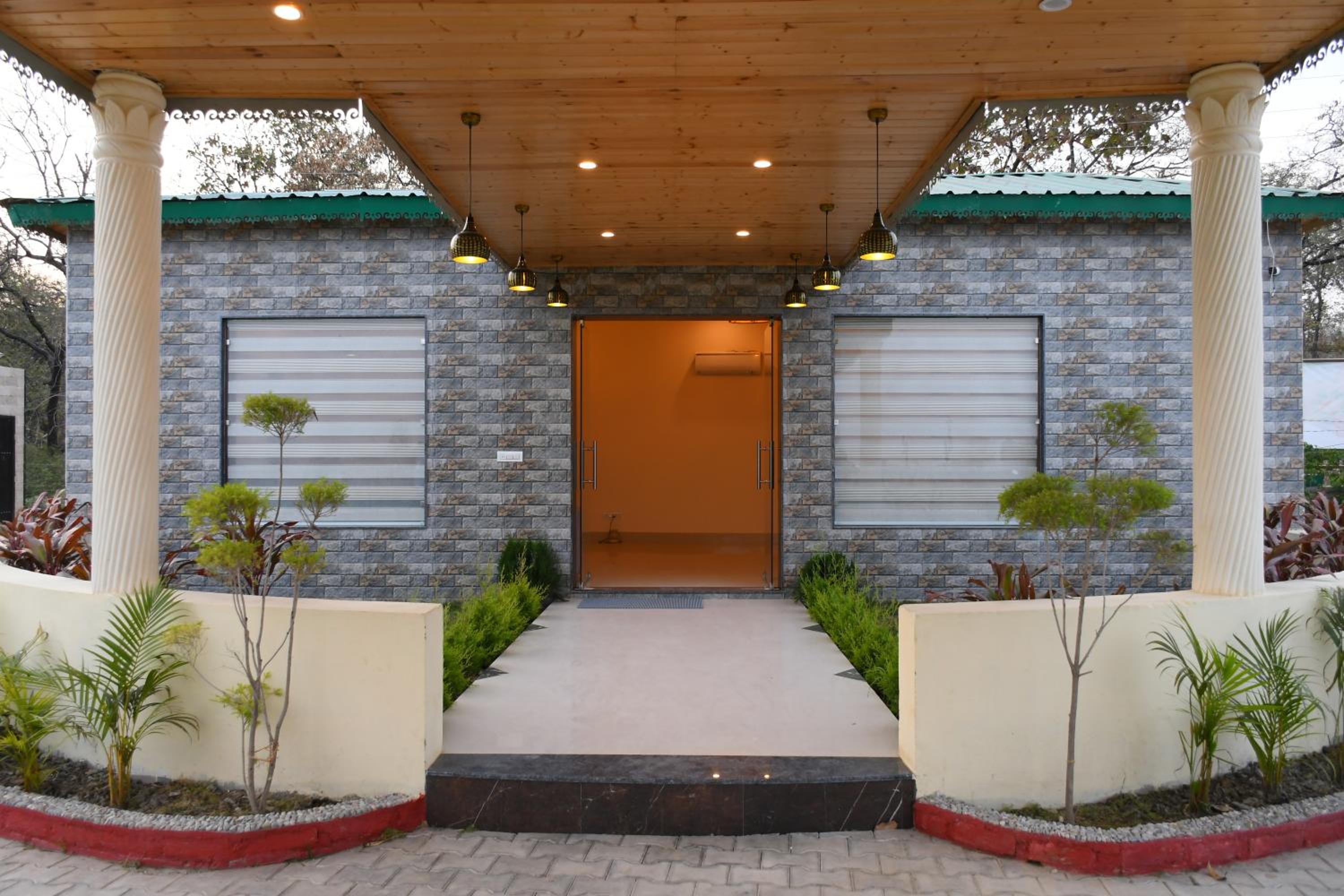 Vasant Corbett Resort view 4
