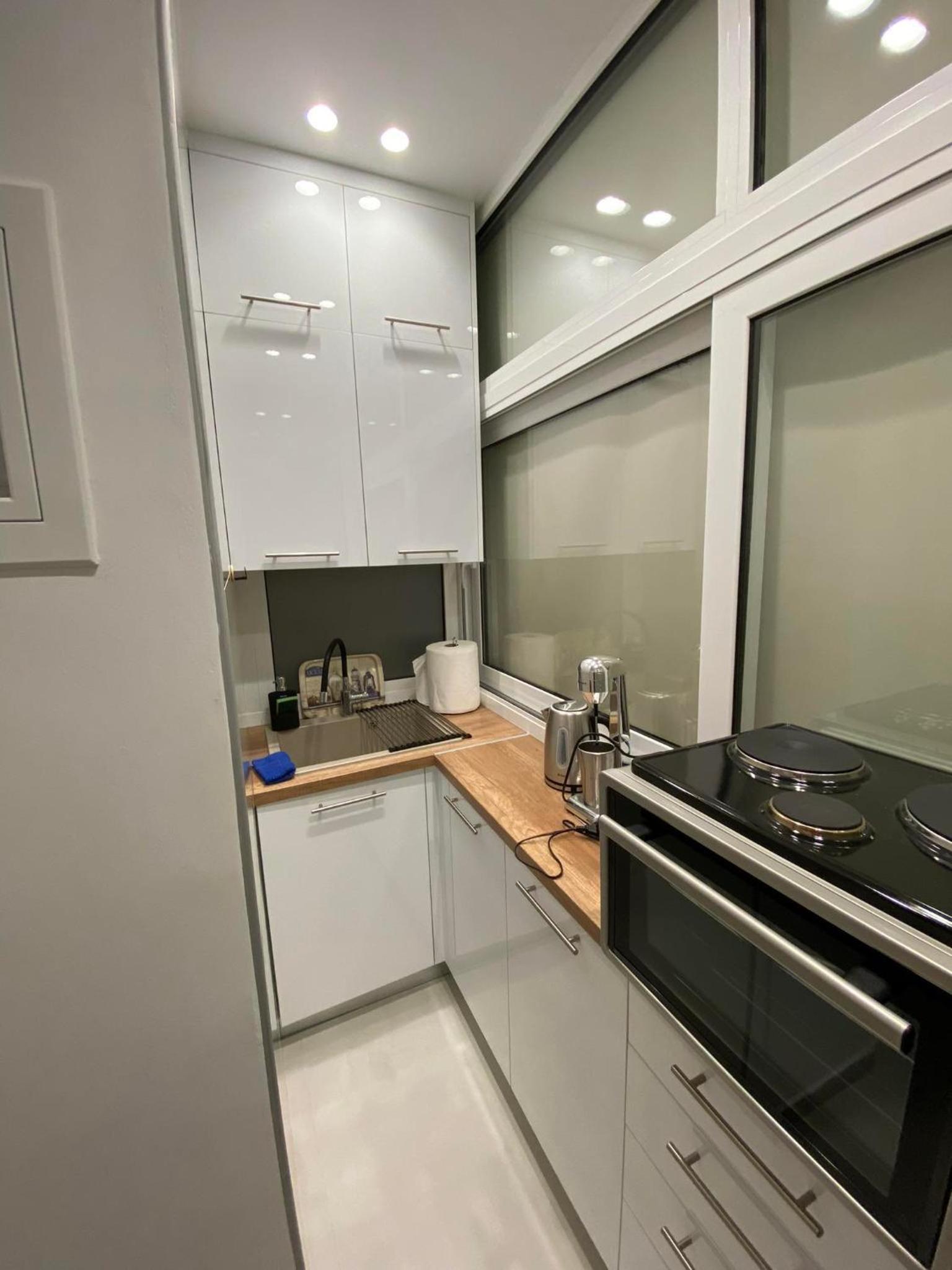 Modern studio apartment B