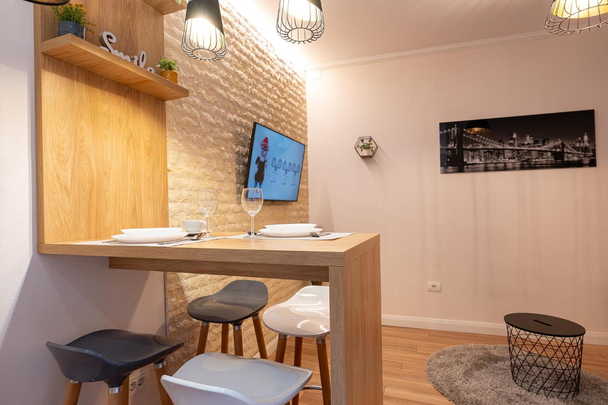 Hanna Studios - Belle in the heart of The Old Town