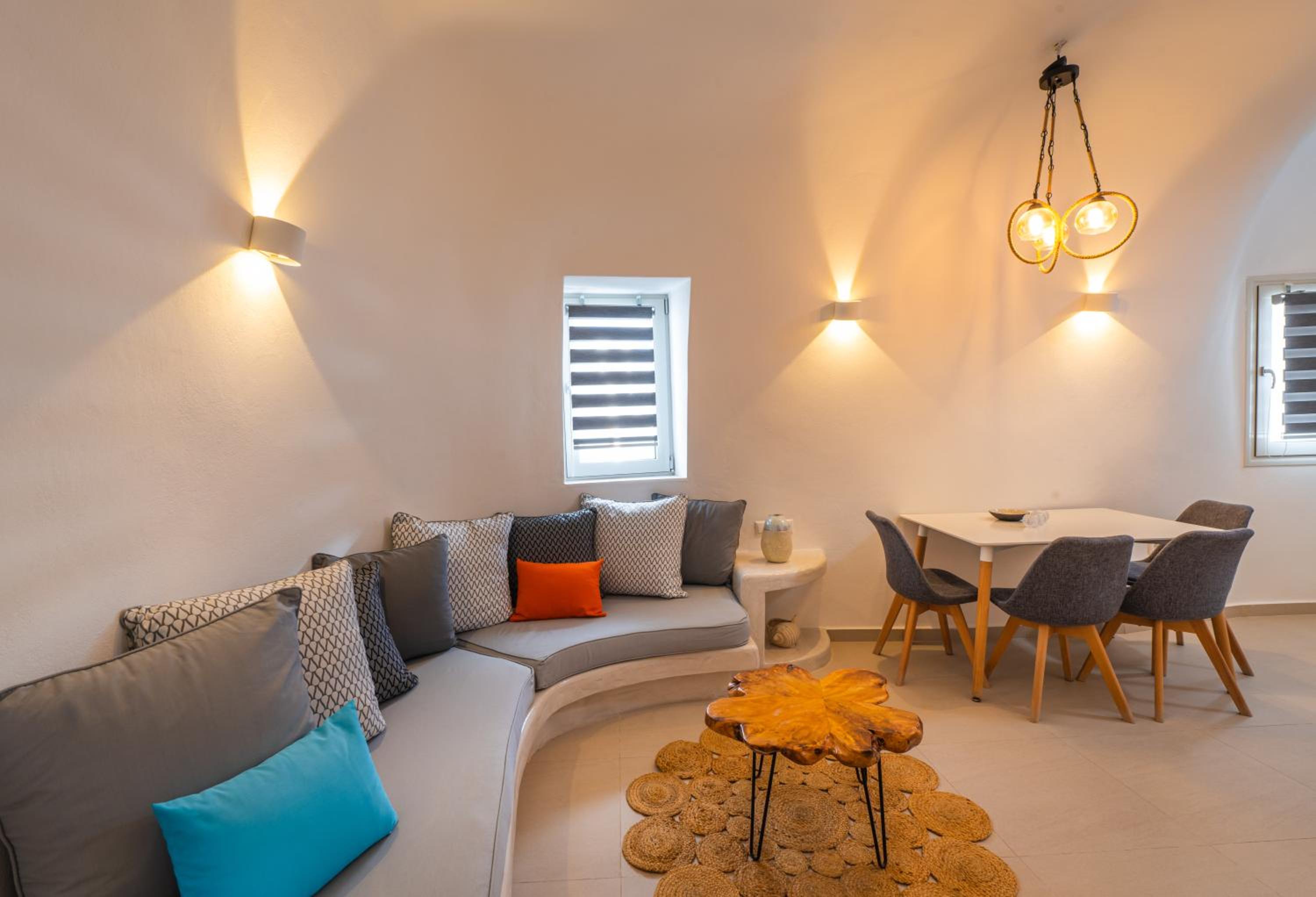 Santoterra Antigua Suites
