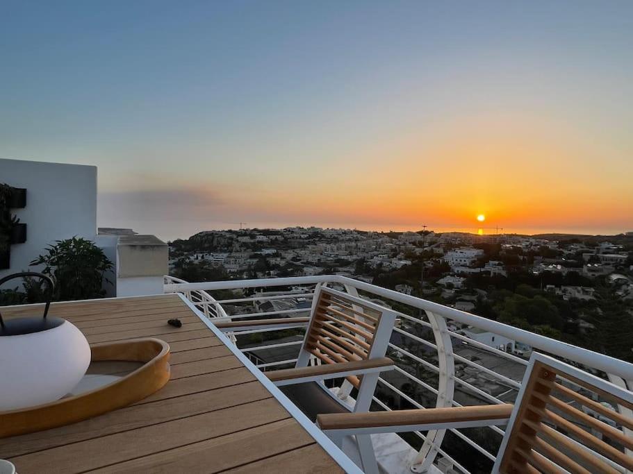 Jaysky penthouse on Etna Street view 4