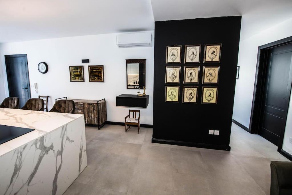 Jaysky penthouse on Etna Street photo 3