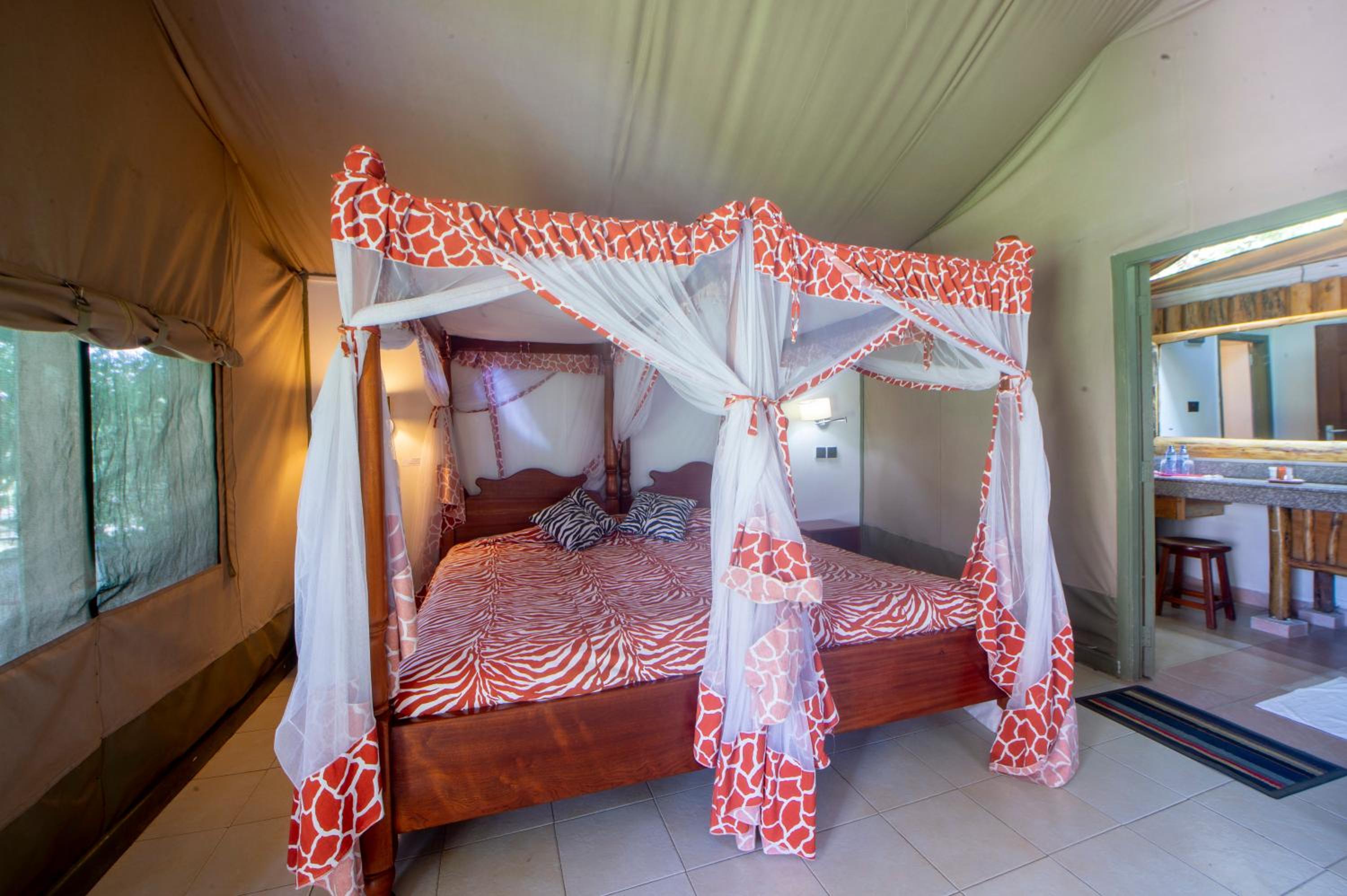 Lake Naivasha Crescent Camp