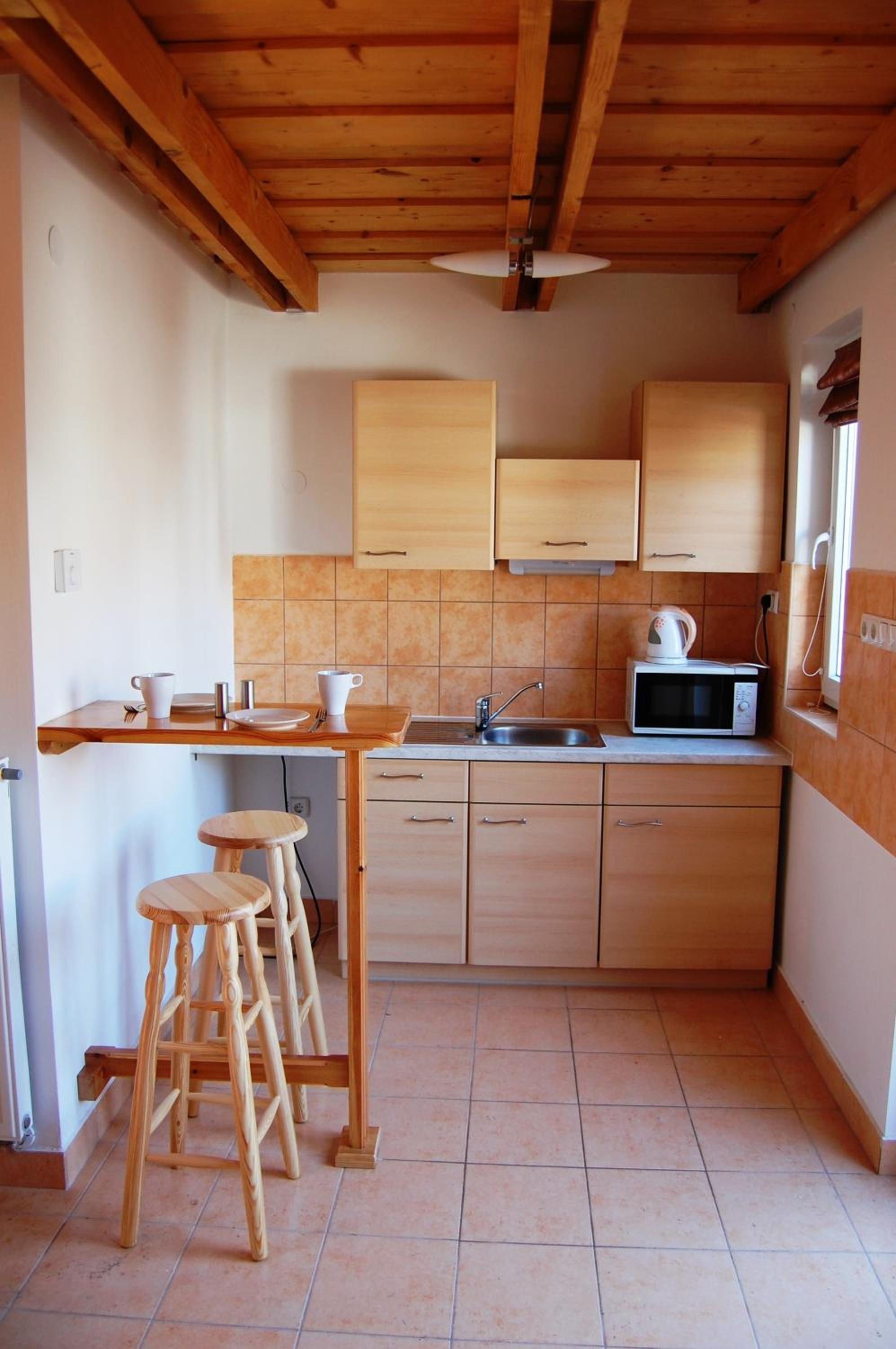 Maya Guesthouse