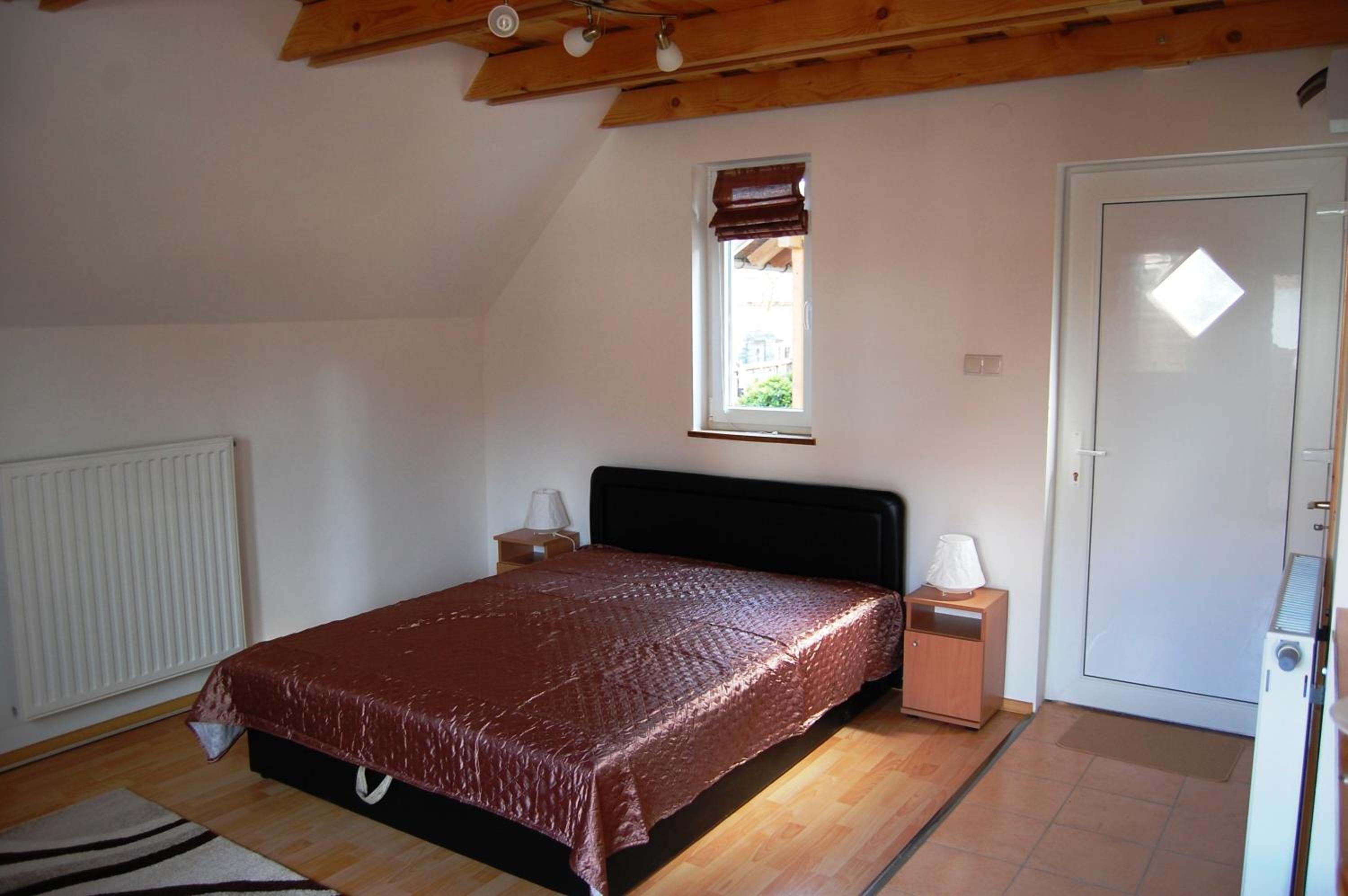 Maya Guesthouse