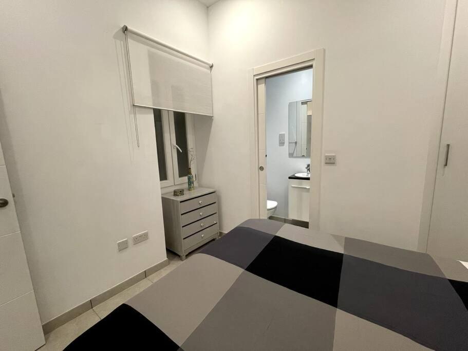 2BR and 2BA in the Zoko cozy and convenient view 4