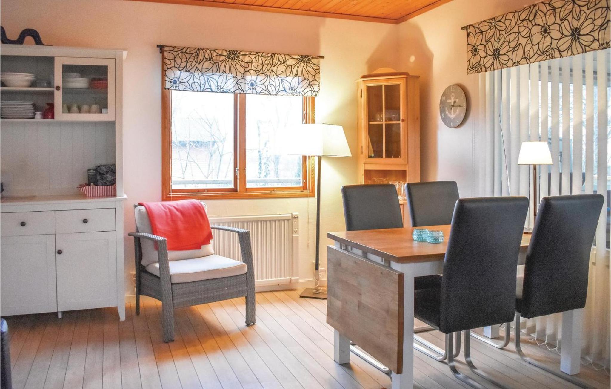 Gorgeous Home In Nättraby With House Sea View