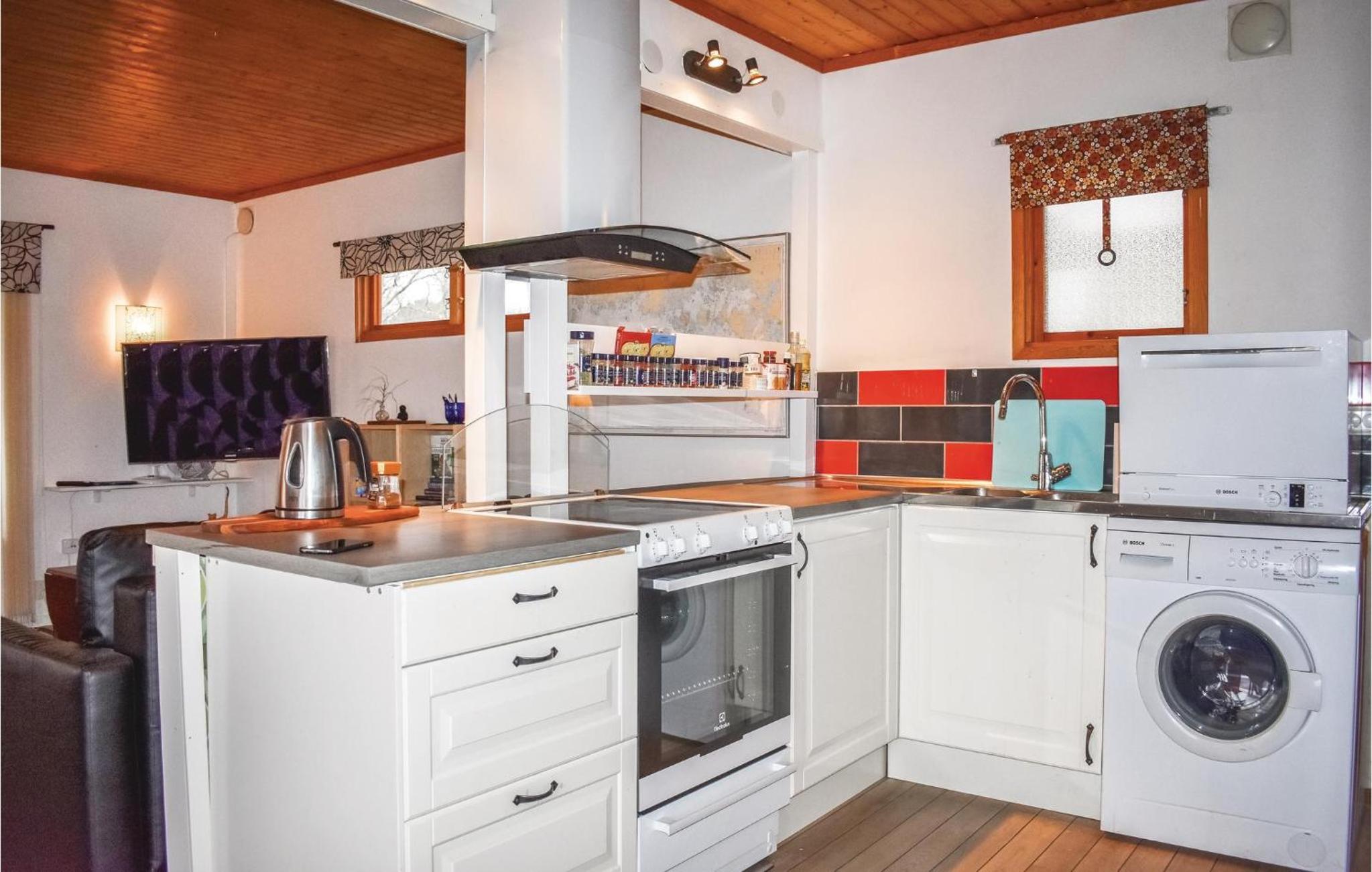 Gorgeous Home In Nättraby With House Sea View