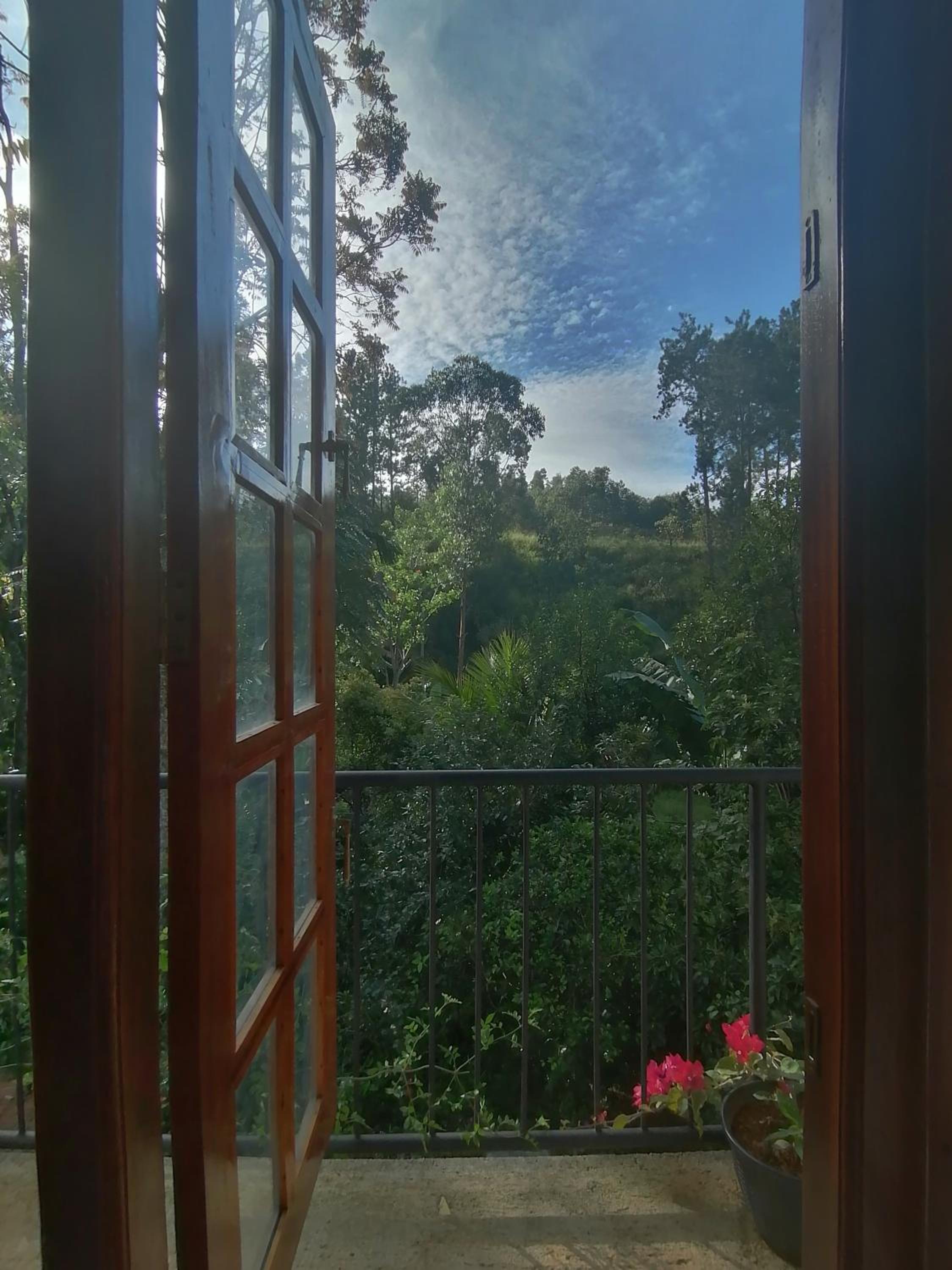 Tantra Ella Lodge