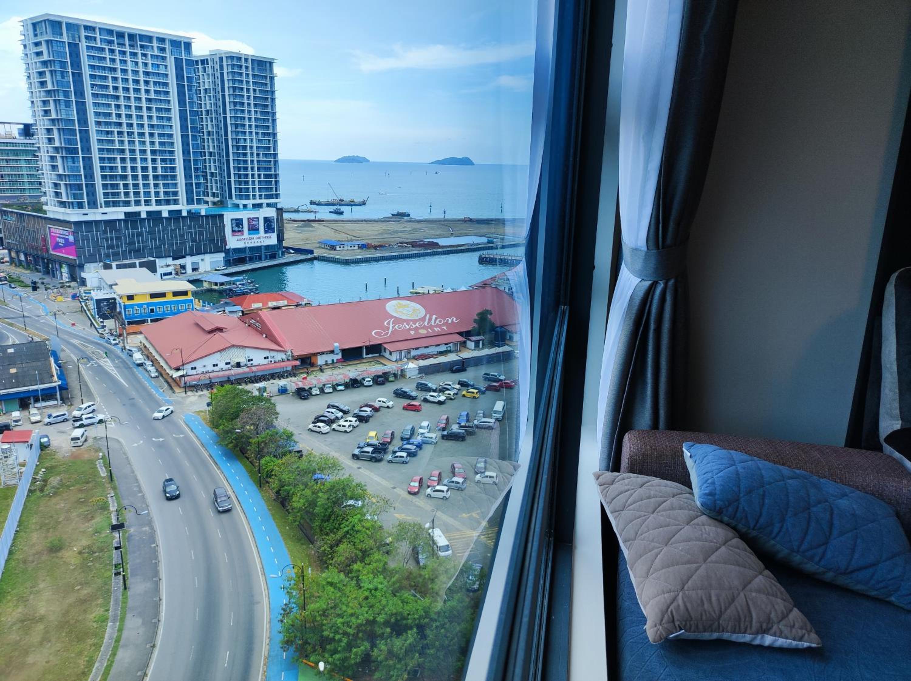 SabahSuite@Jesselton Quay photo 2