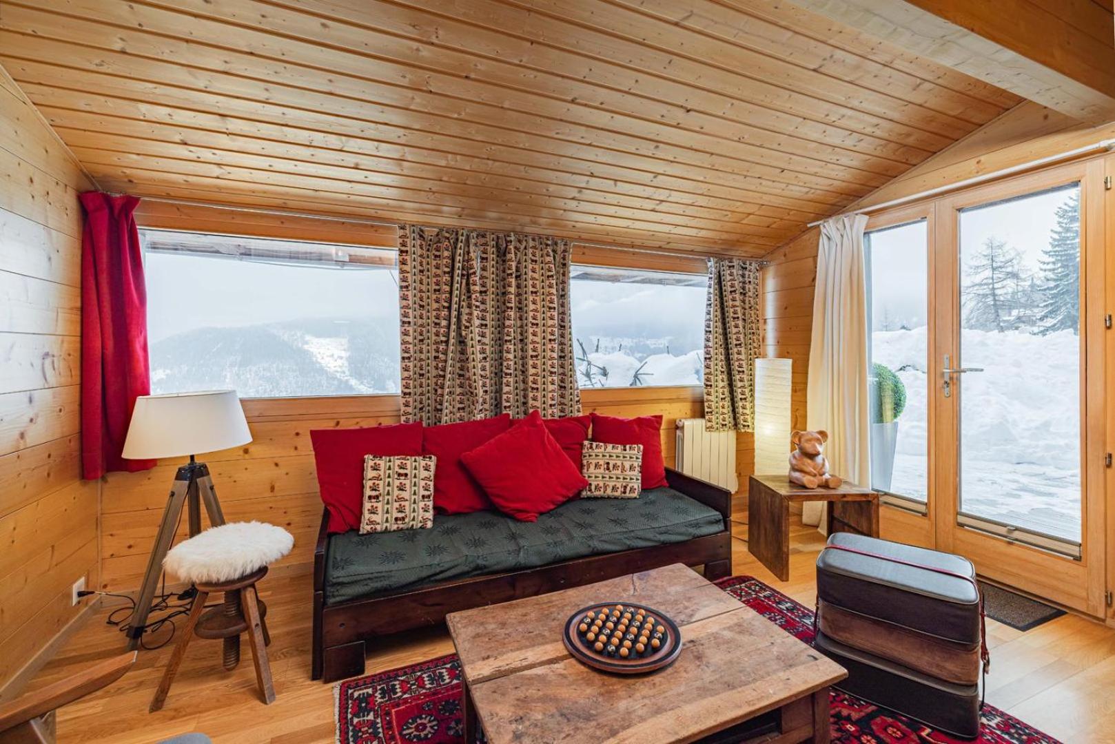 Chalet Nuage Family friendly Mountain getaway