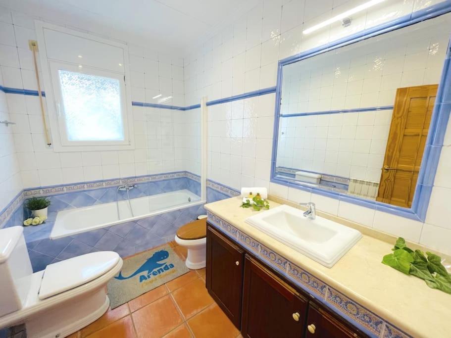 Arenda Mara villa con piscina privada jardín
