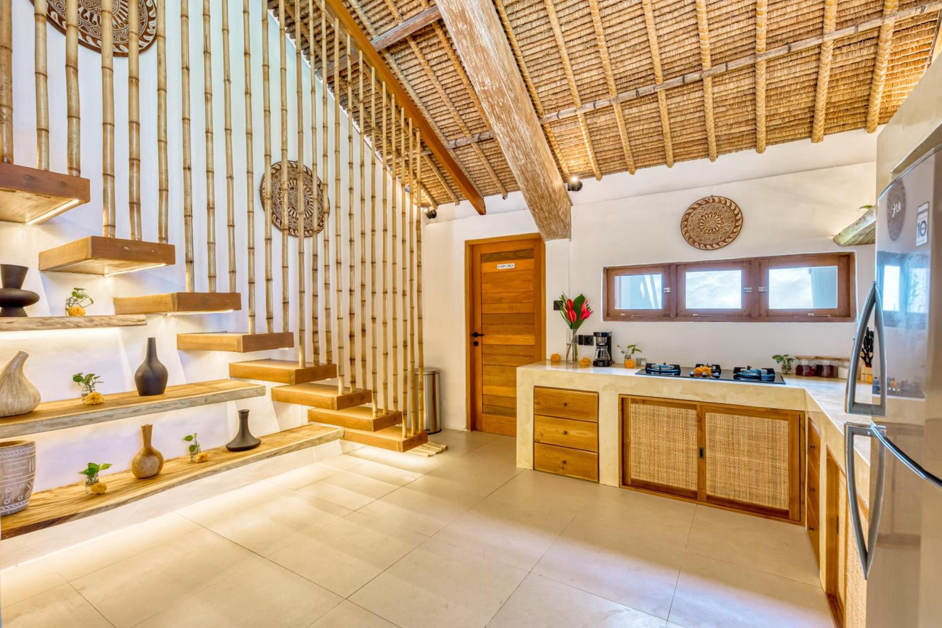 Villa Indigo - 5-BDR with huge pool and garden view 3