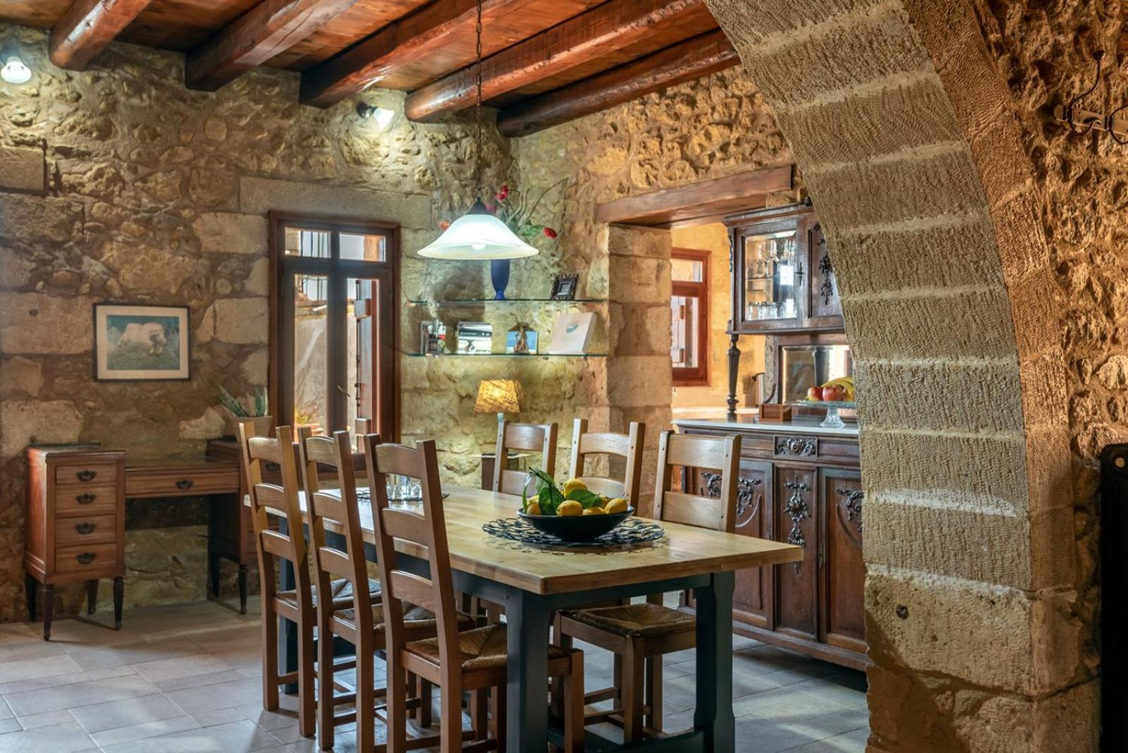 Villa Kamara photo 4