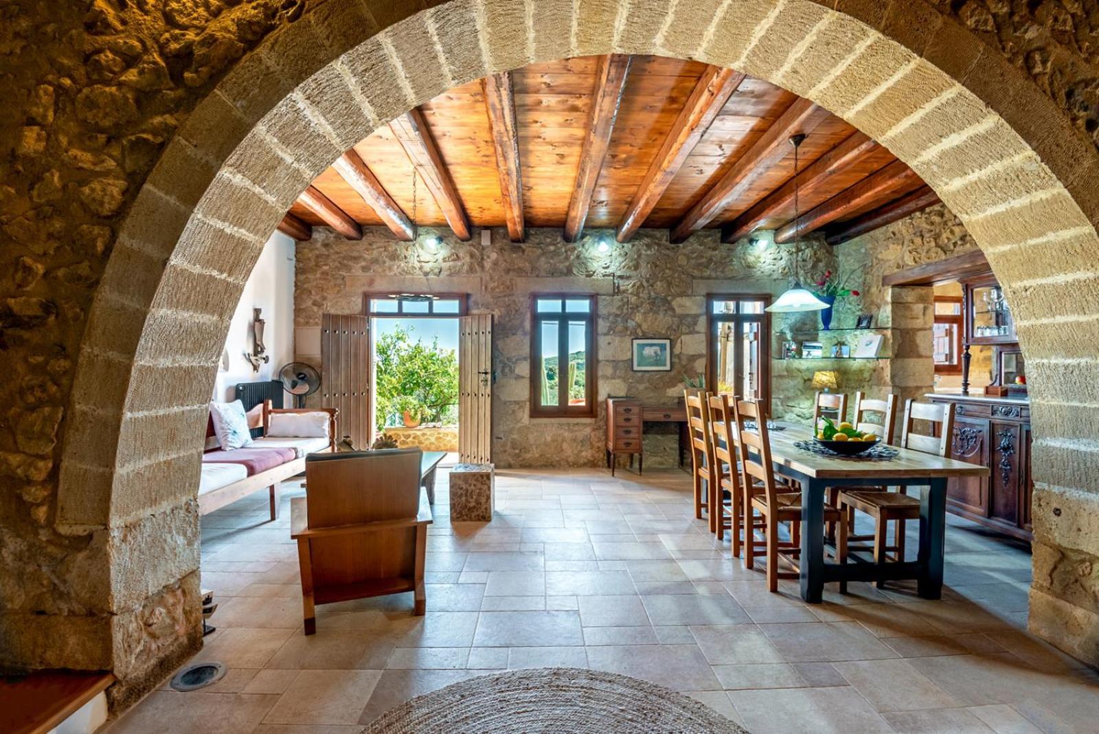 Villa Kamara photo 5