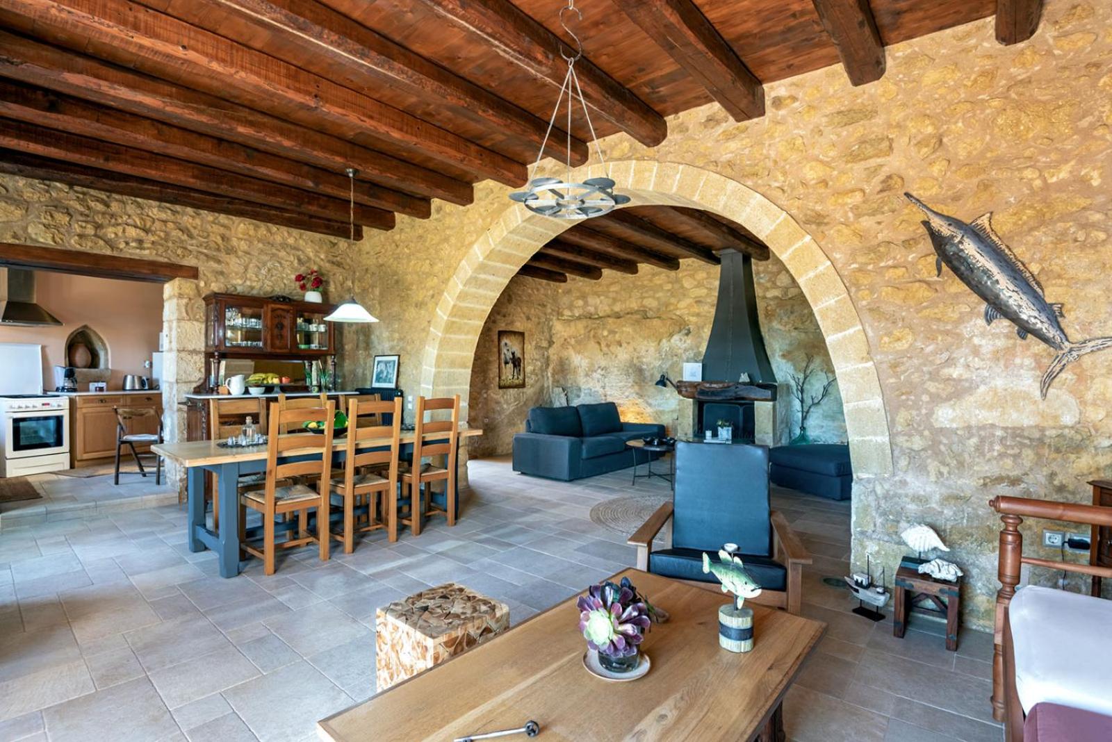 Villa Kamara photo 2