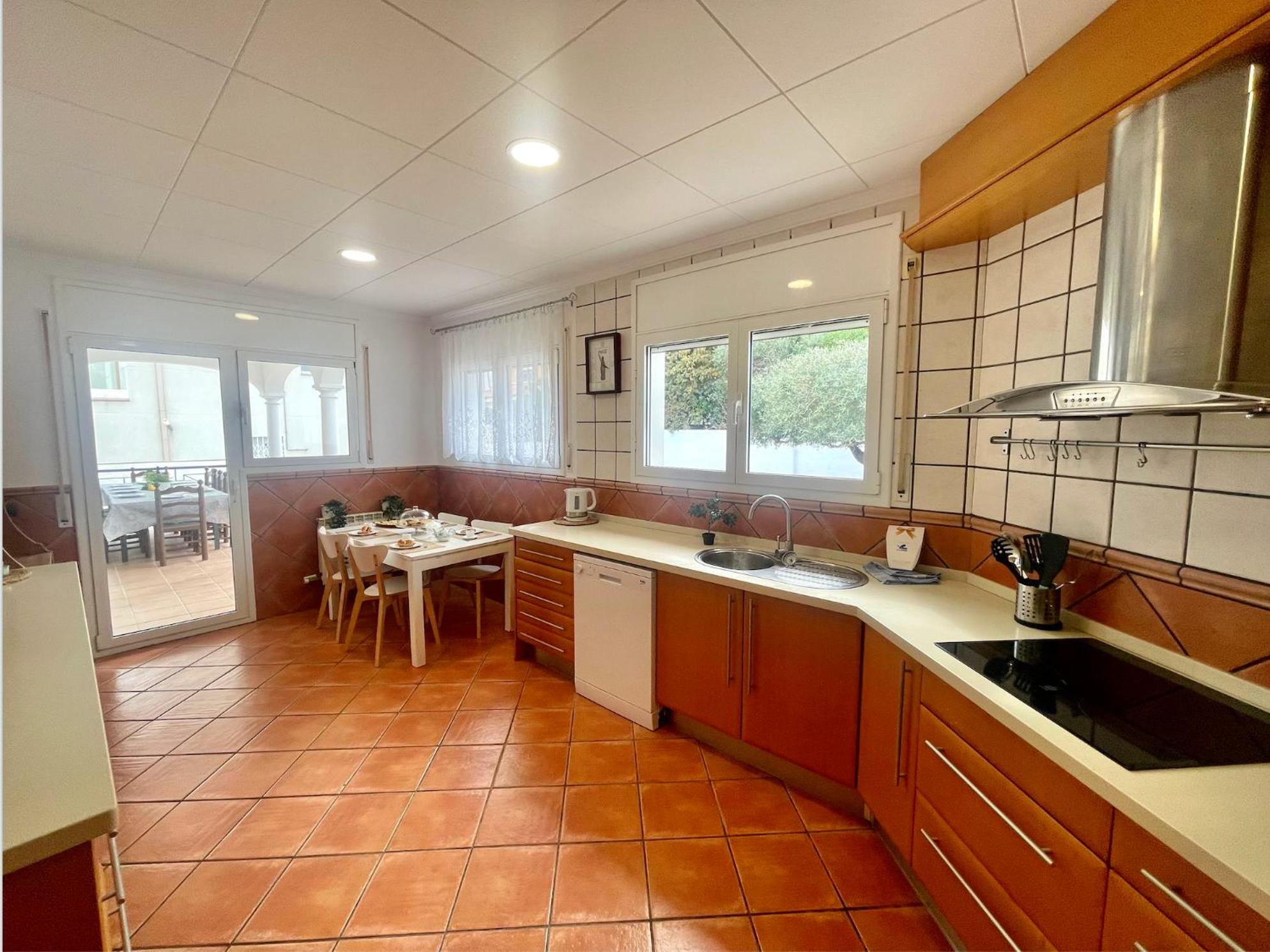 Arenda Mara villa con piscina privada jardín